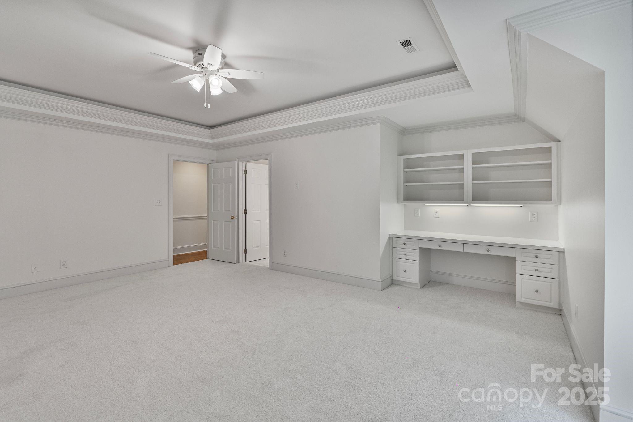 4920 Parview Drive S