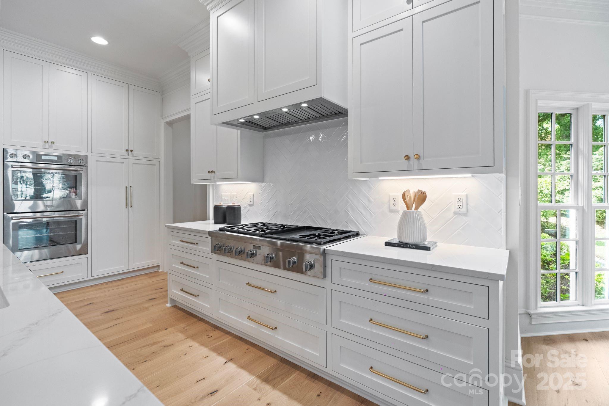 4920 Parview Drive S