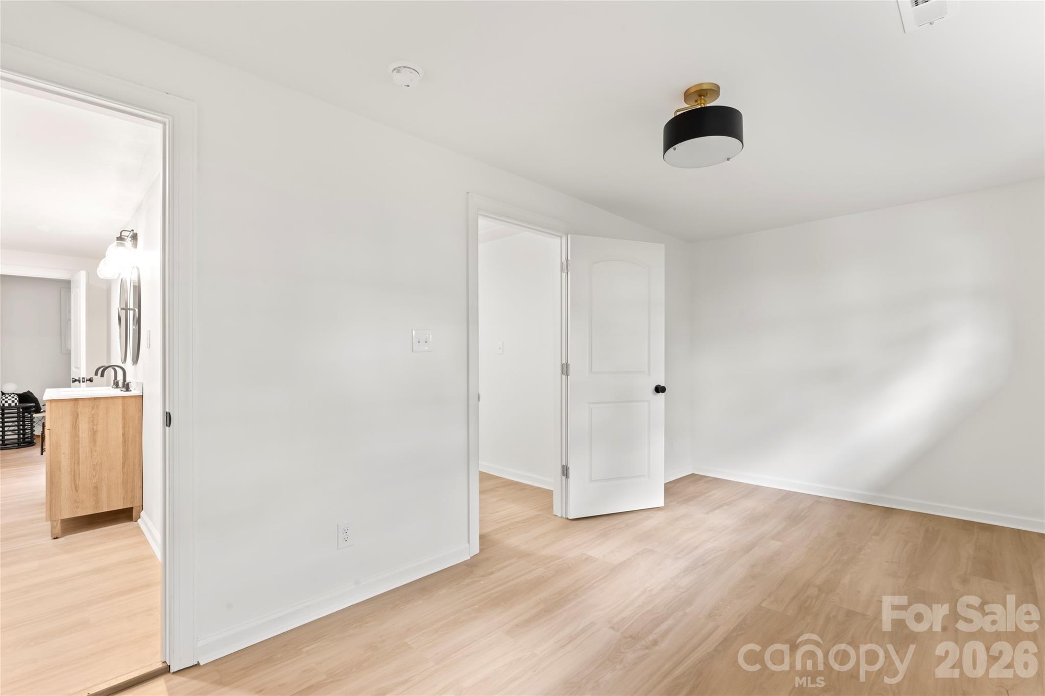 815 E Second Avenue