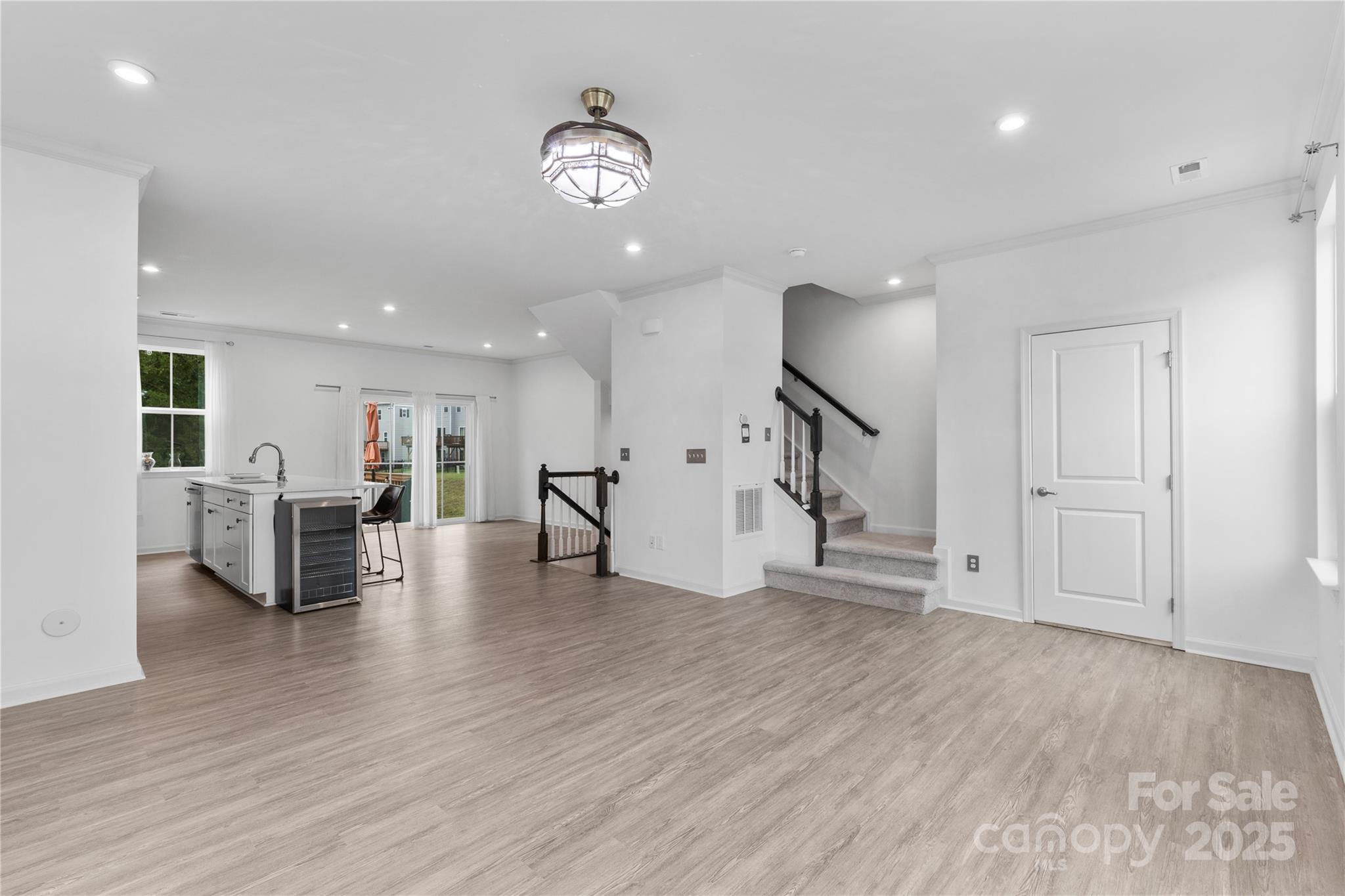 416 Dalton Circle