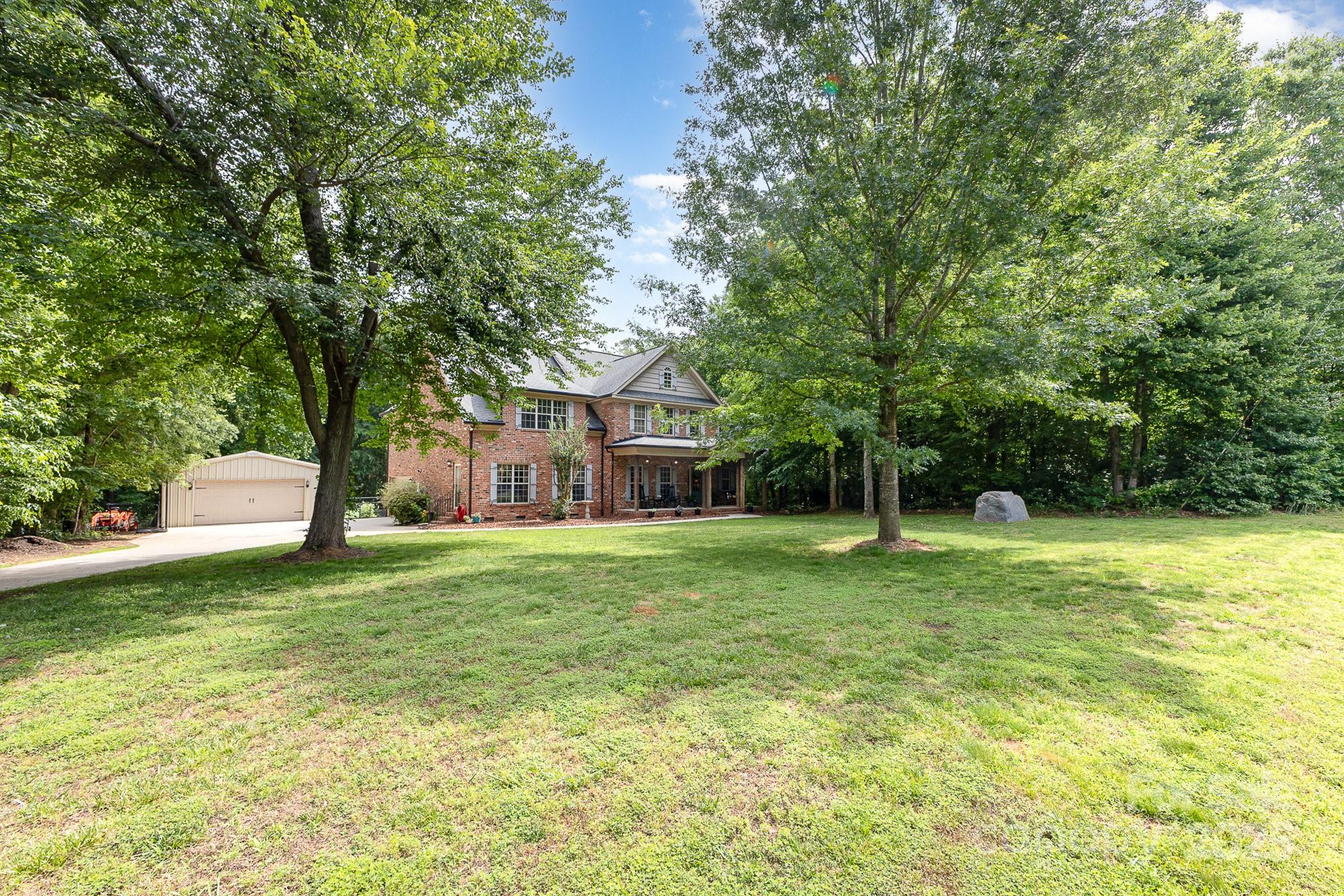 8121 Cane Pointe Lane