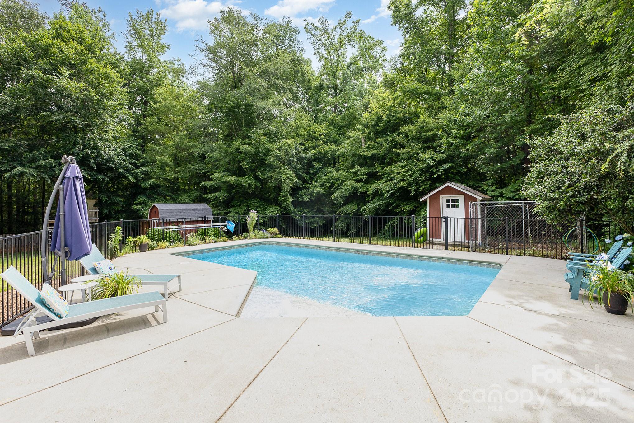 8121 Cane Pointe Lane