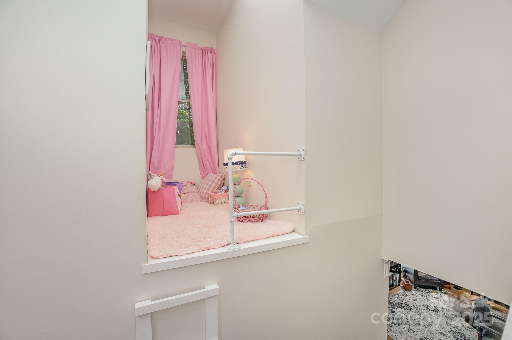 8121 Cane Pointe Lane