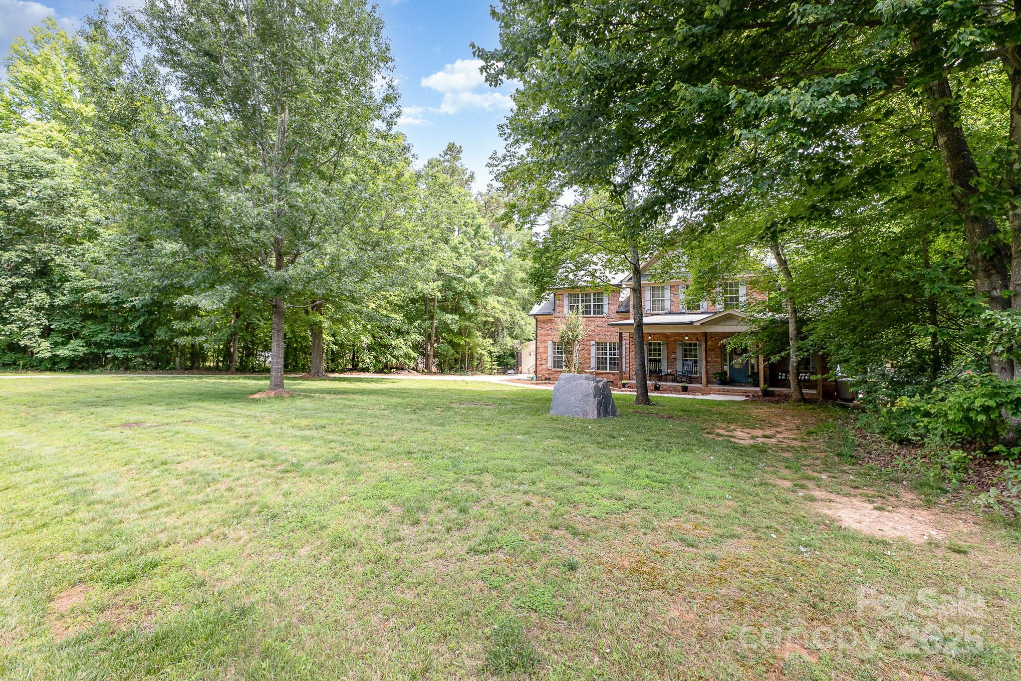 8121 Cane Pointe Lane