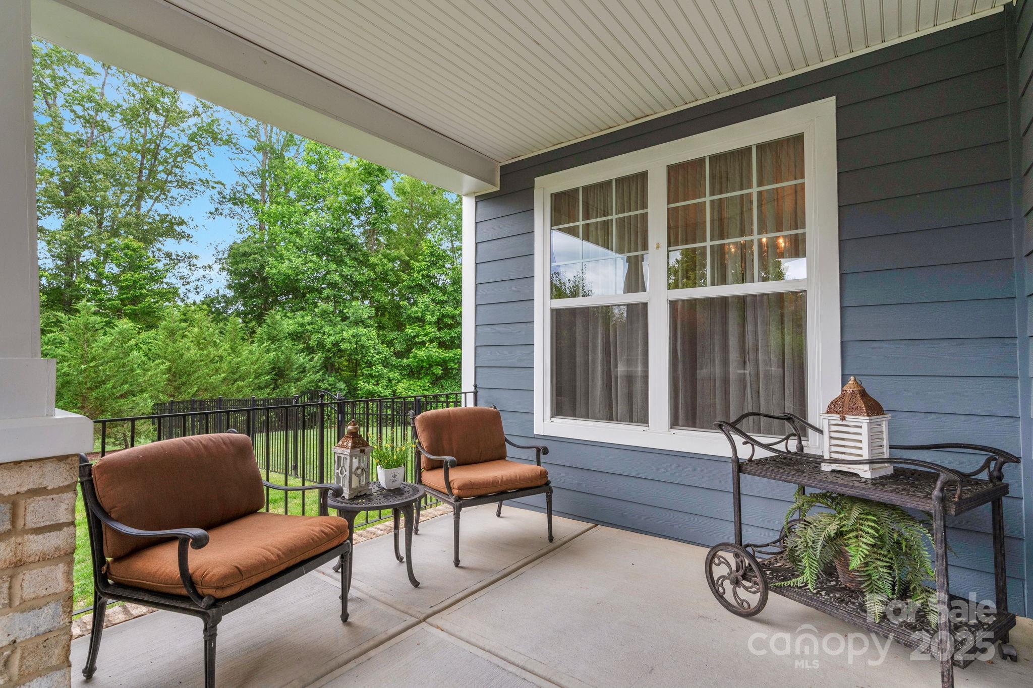 5044 Dockside Court