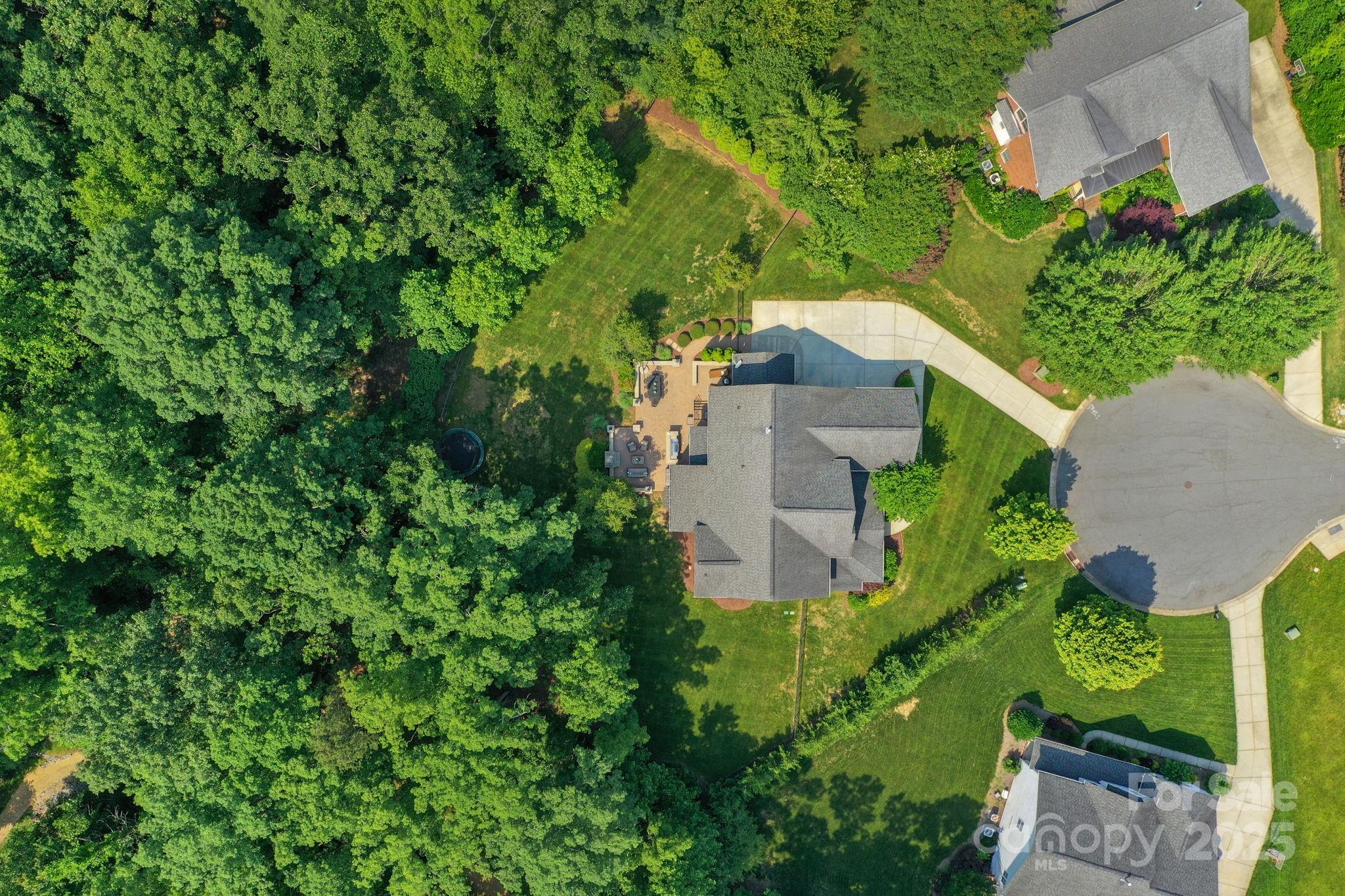 5044 Dockside Court