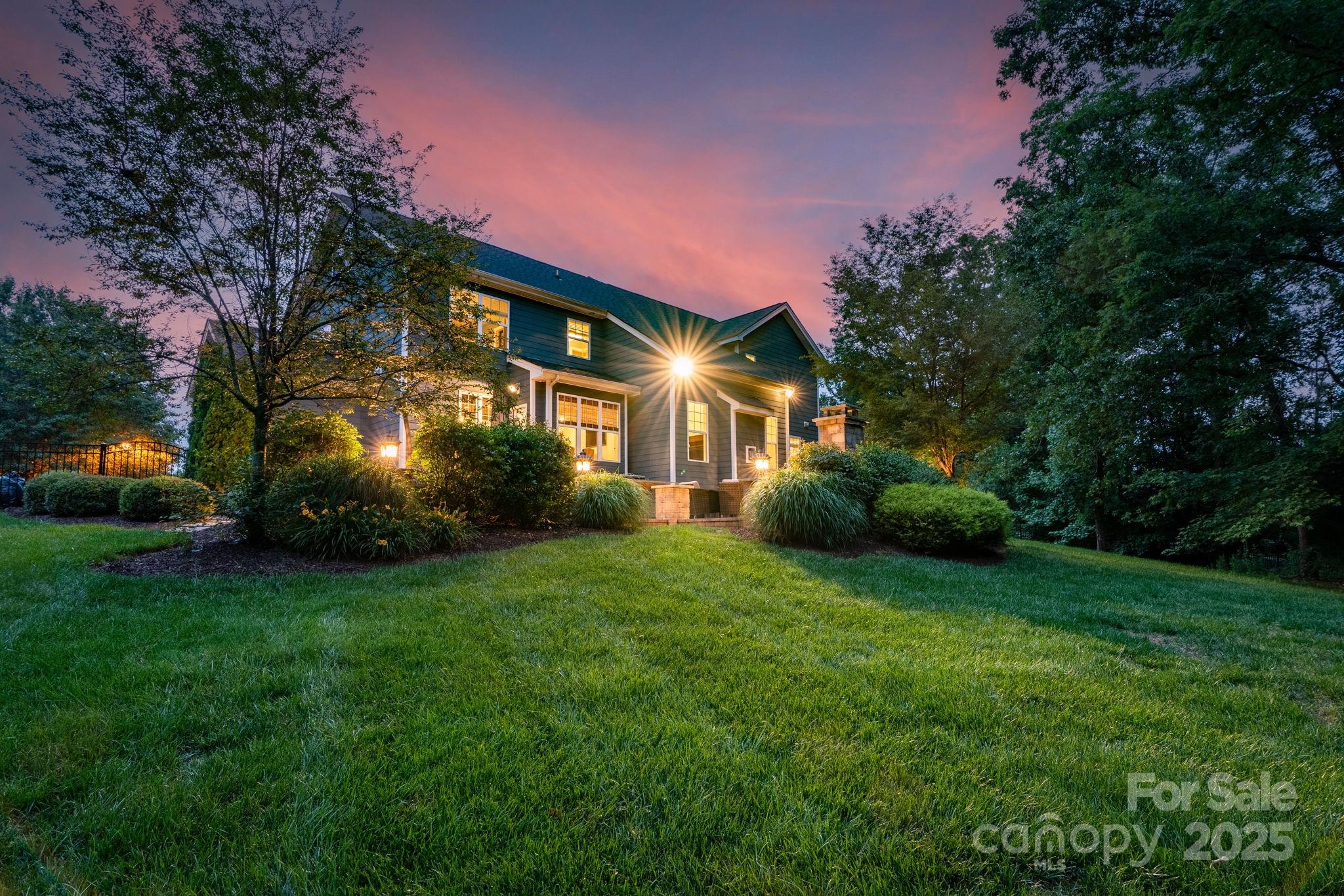 5044 Dockside Court