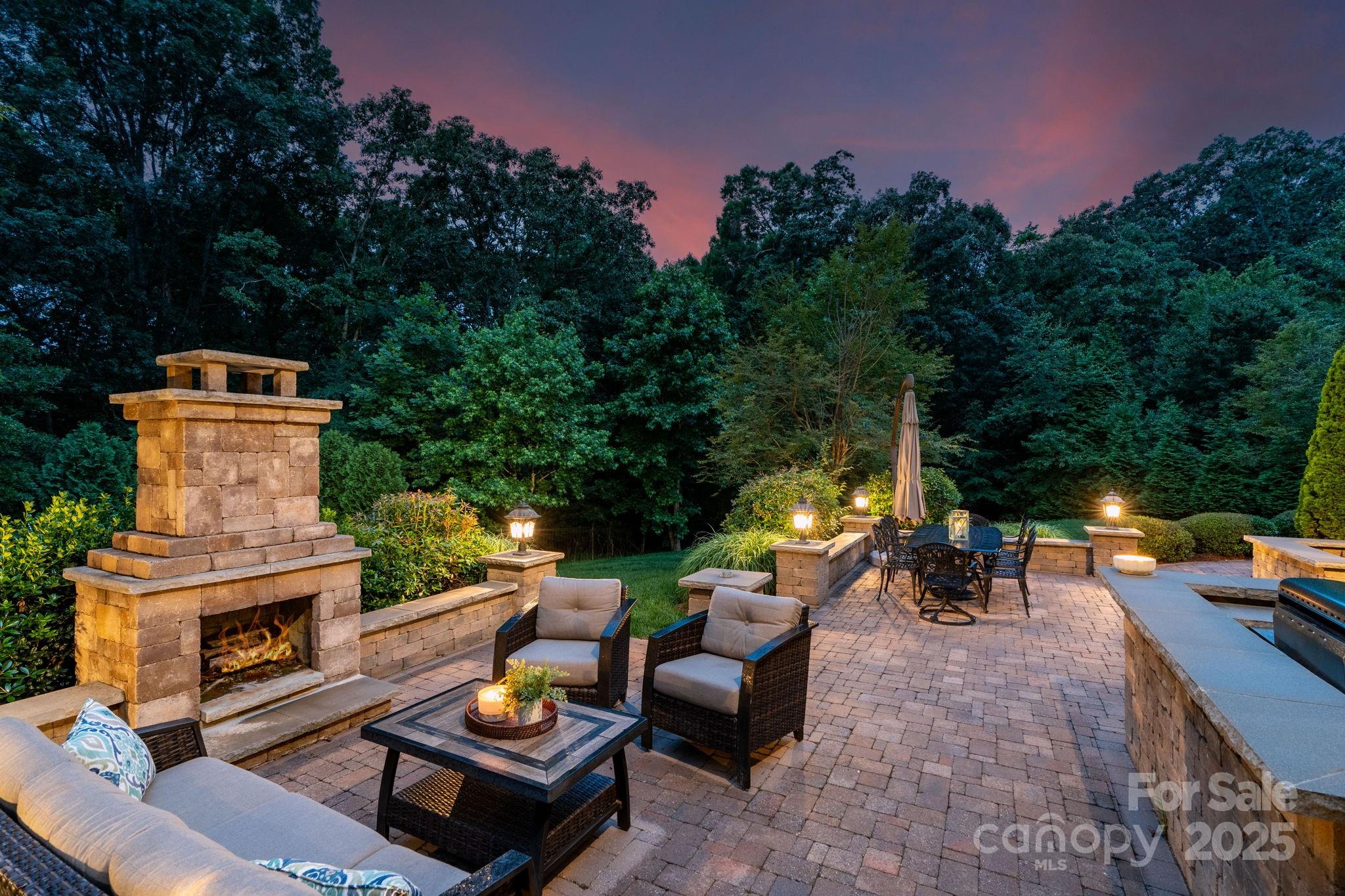 5044 Dockside Court