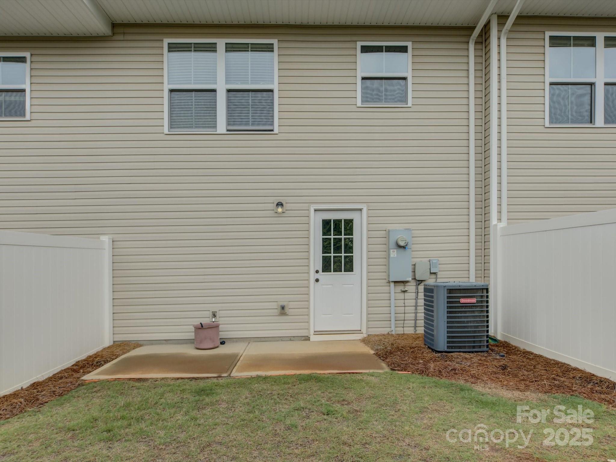 954 Taybyn Road