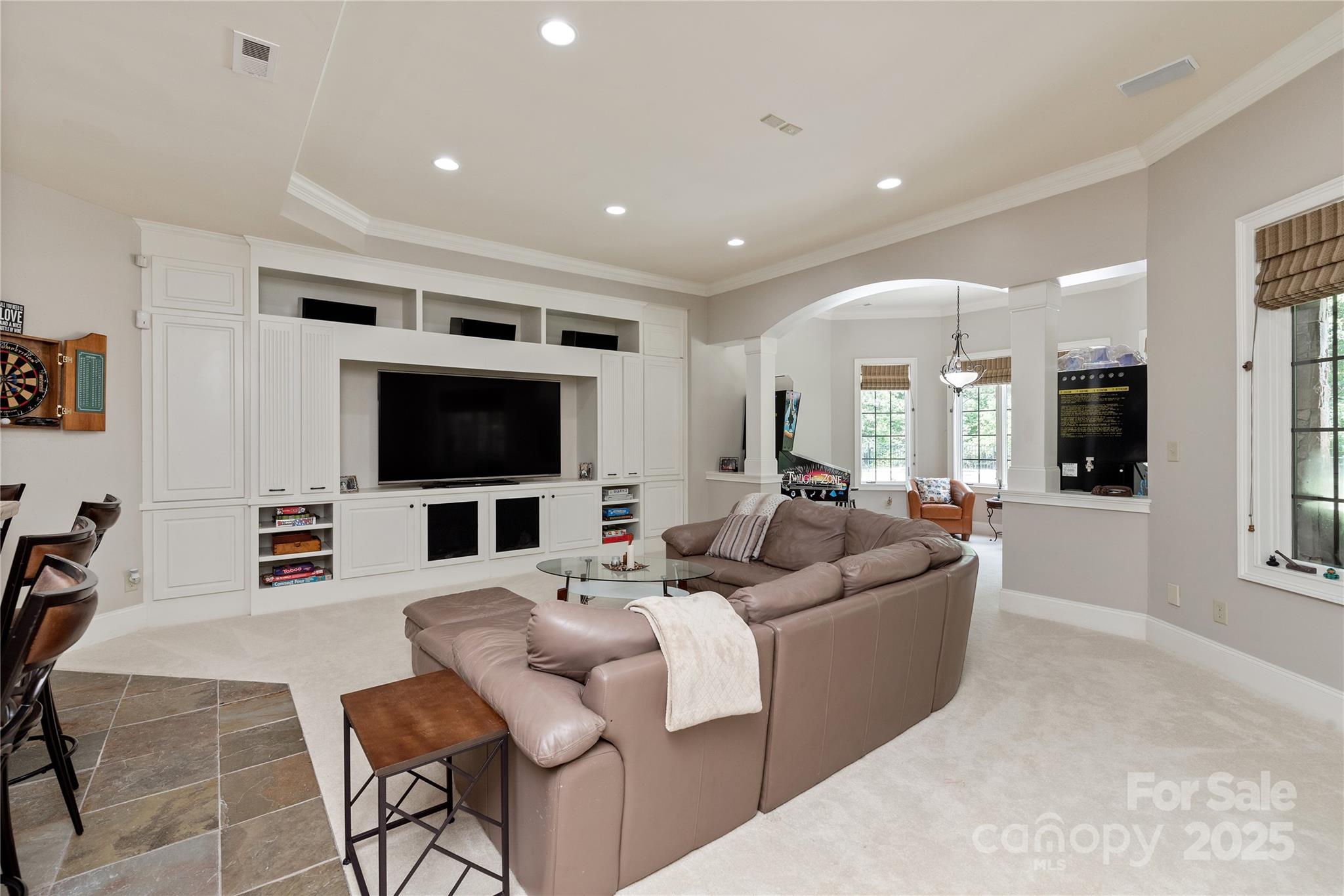 1032 Seminole Drive