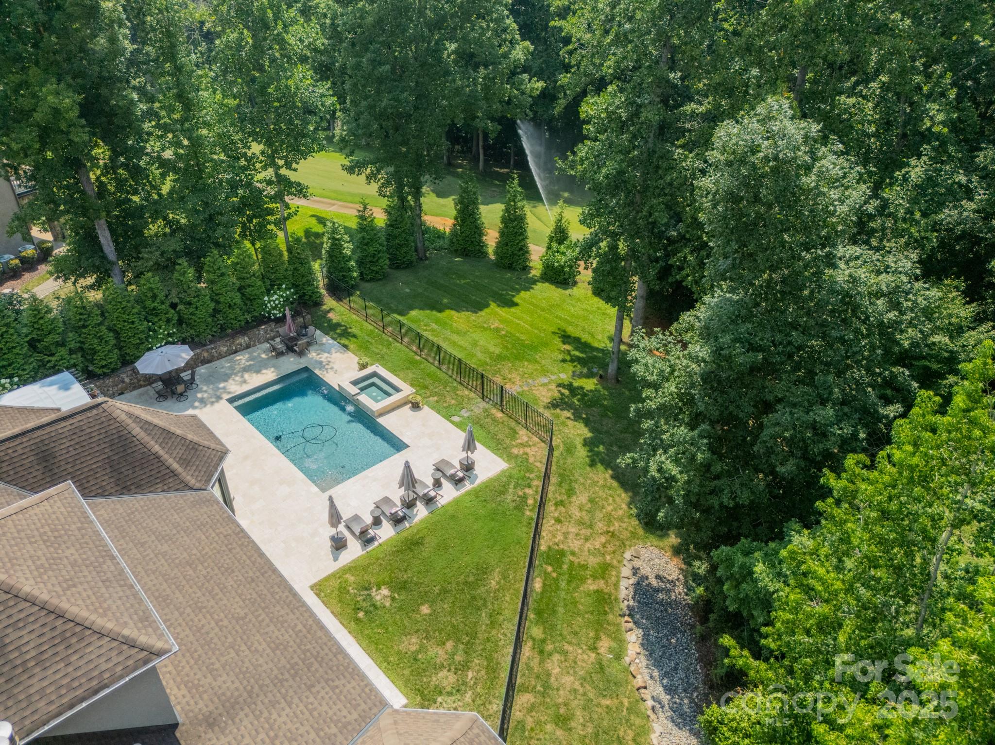 1032 Seminole Drive
