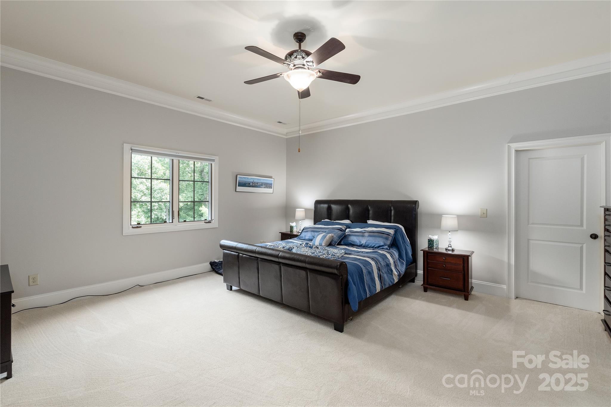 1032 Seminole Drive