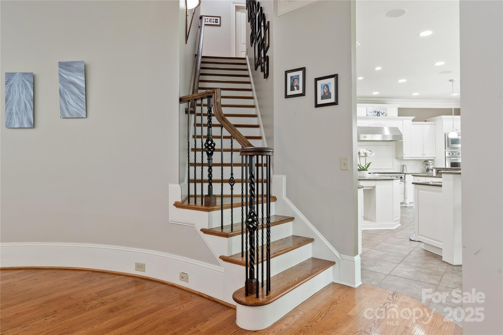 1032 Seminole Drive