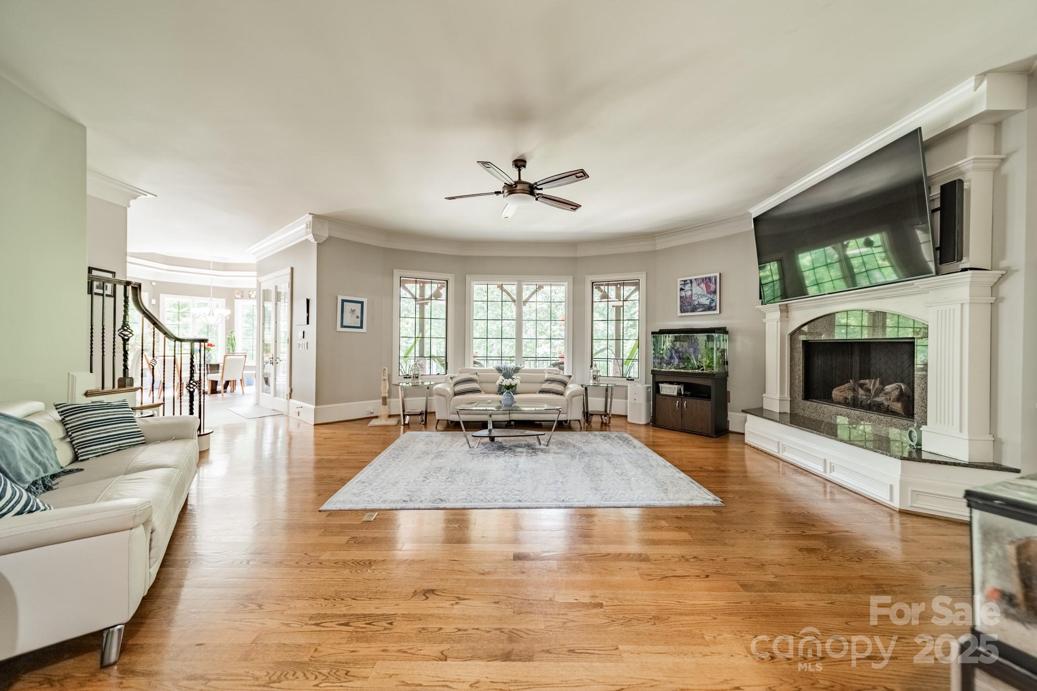 1032 Seminole Drive
