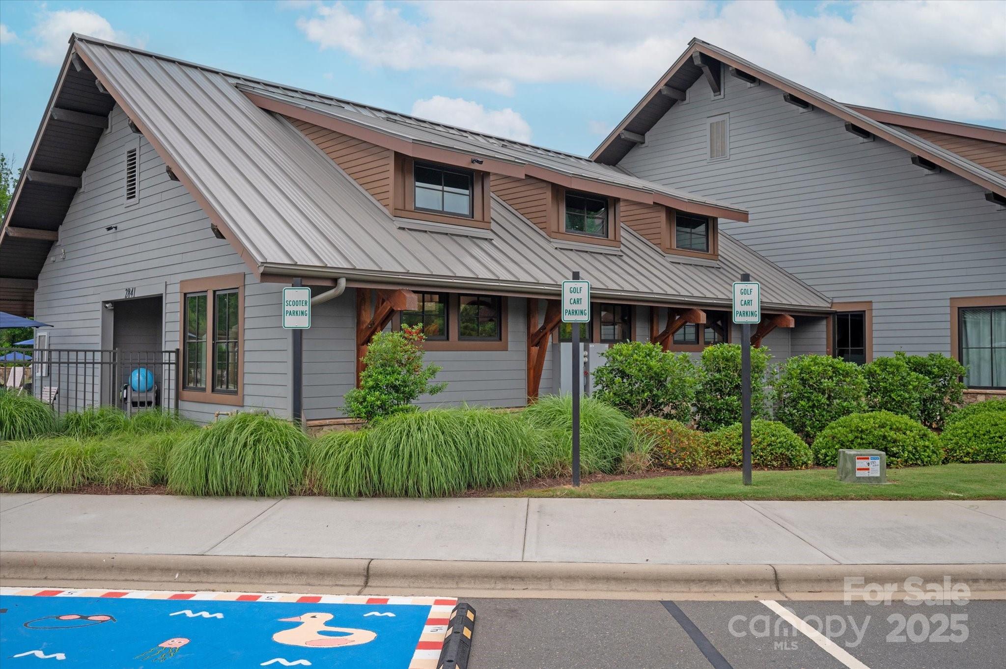 1244 Weir Court