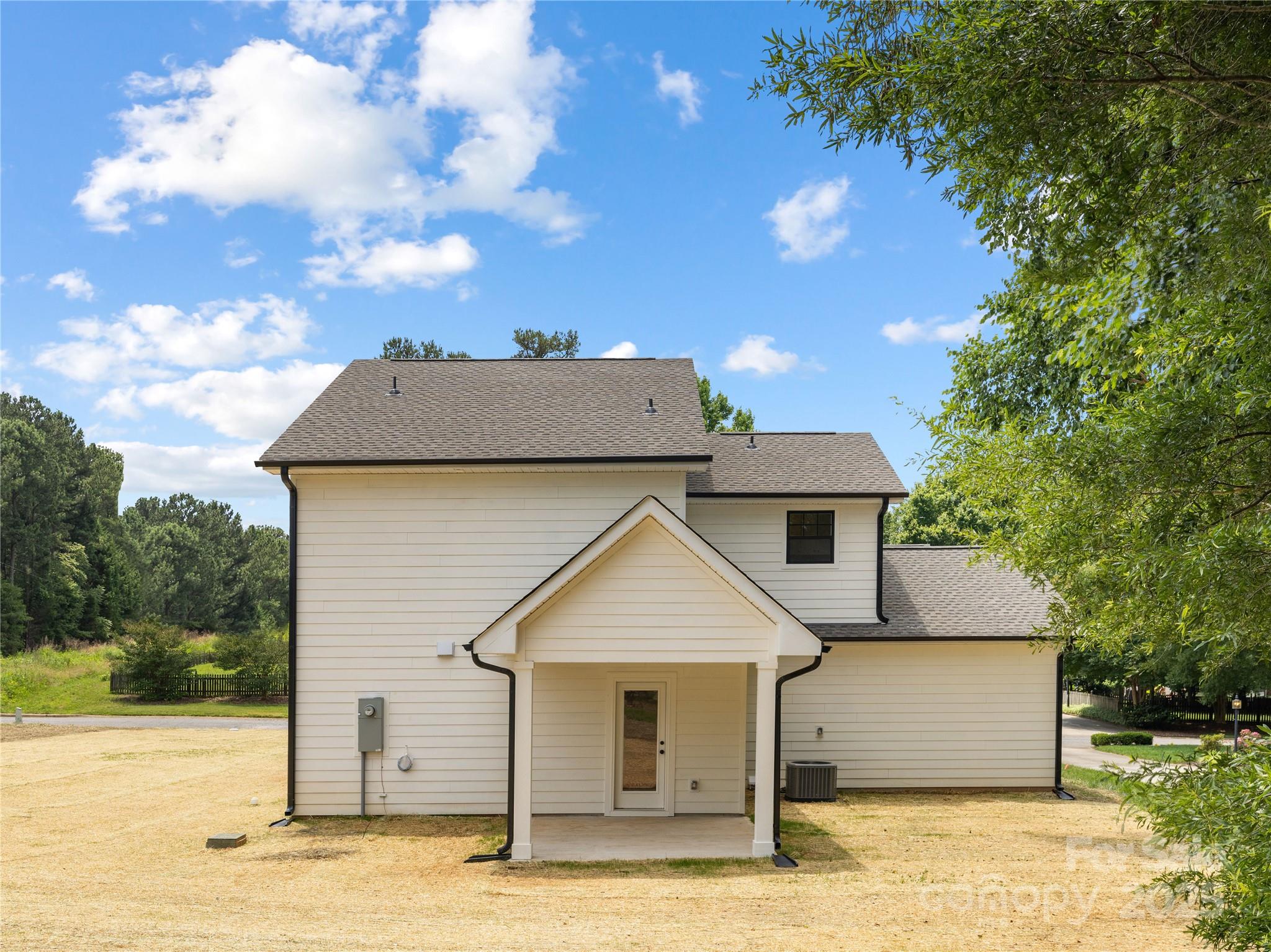 1490 White Hall Place