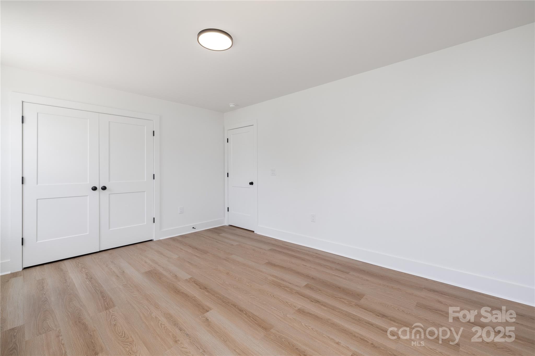 1490 White Hall Place