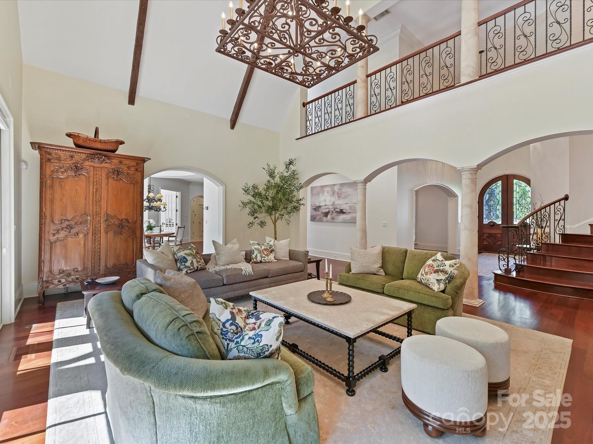 2240 La Maison Drive