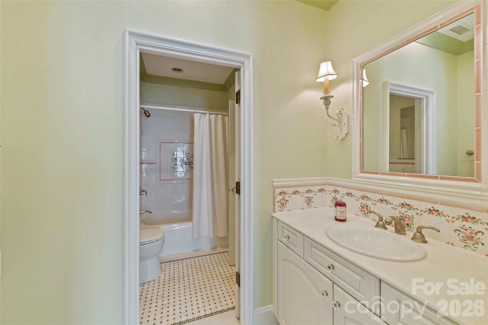 2240 La Maison Drive