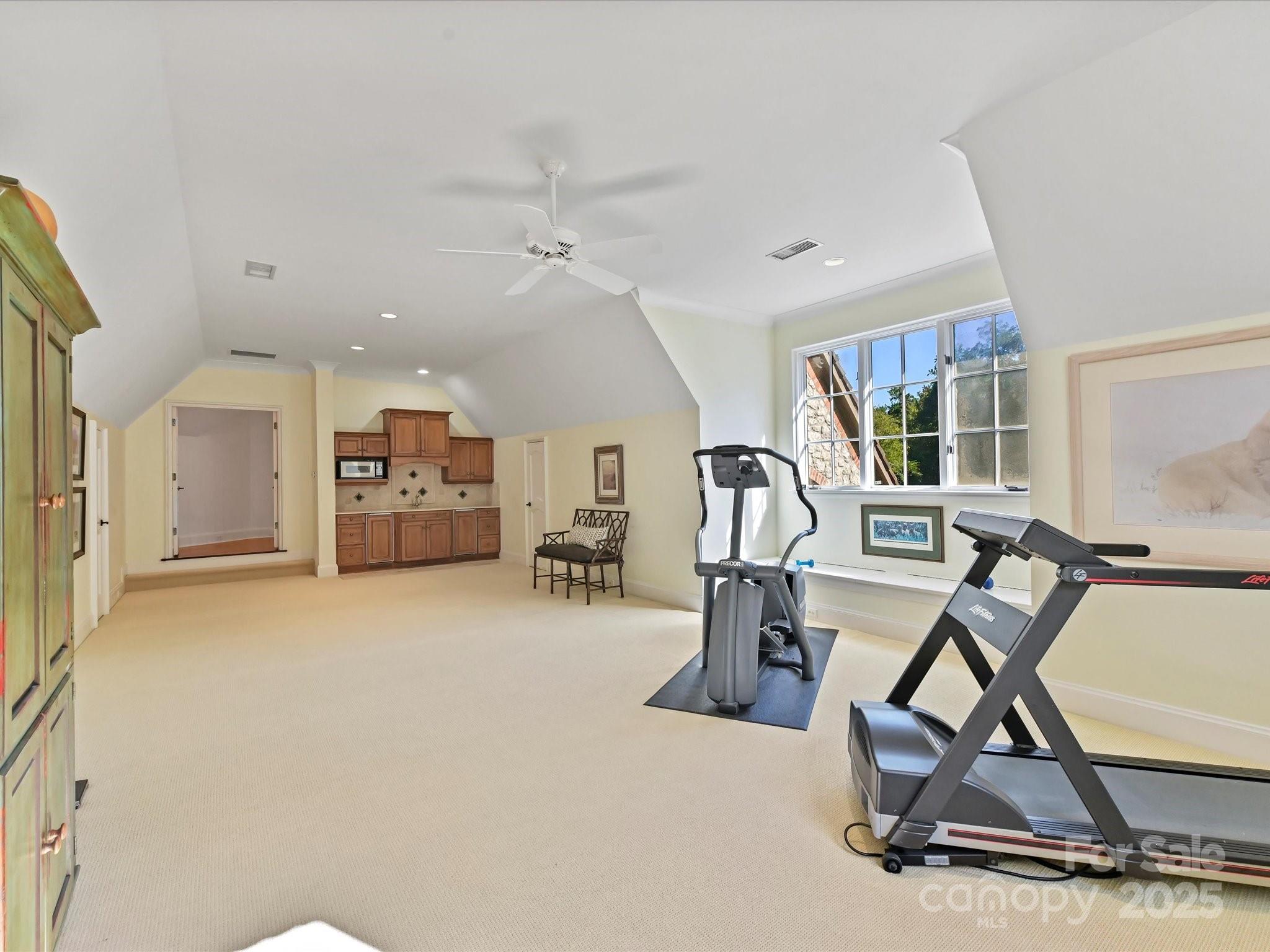 2240 La Maison Drive