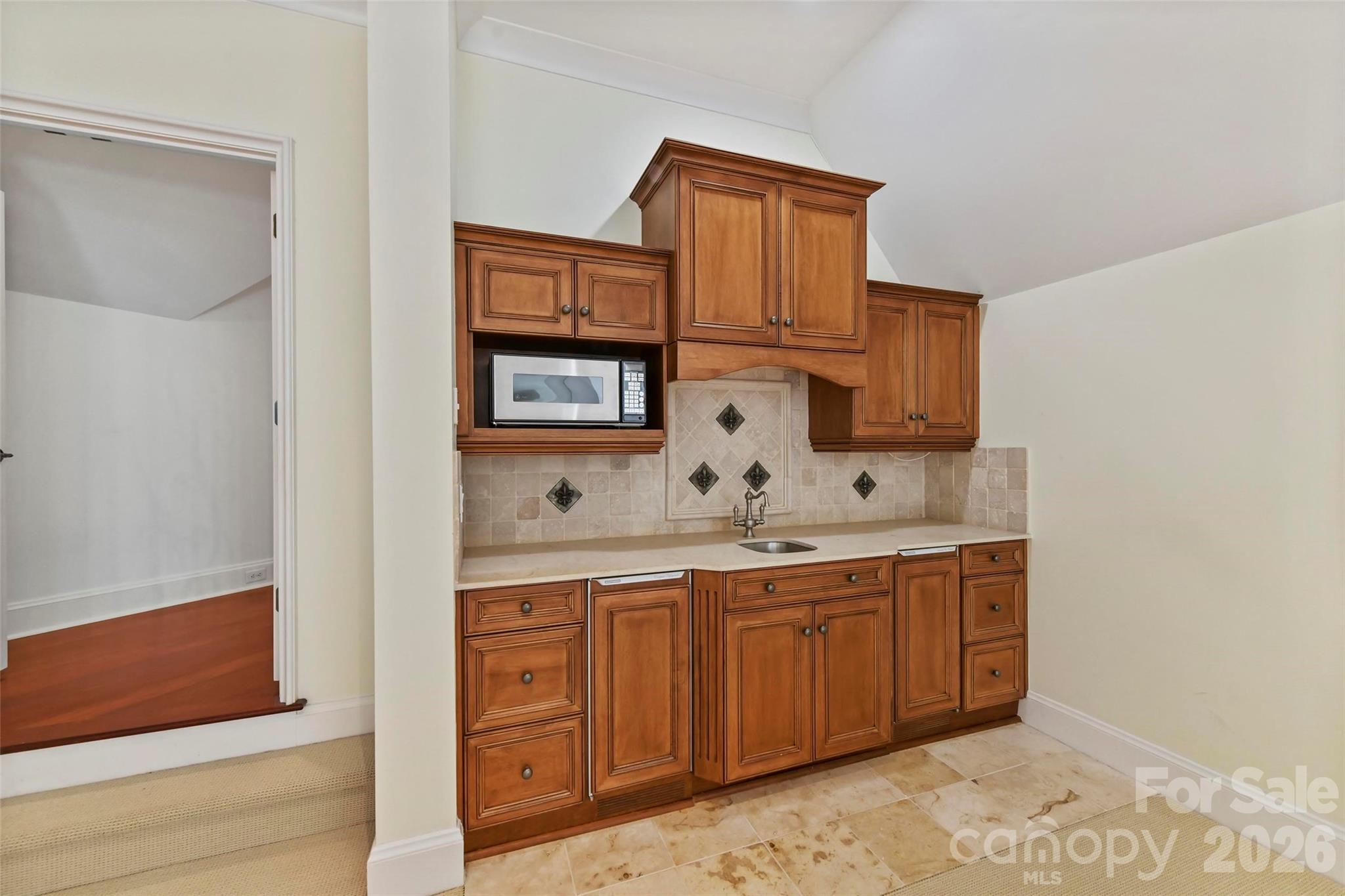 2240 La Maison Drive