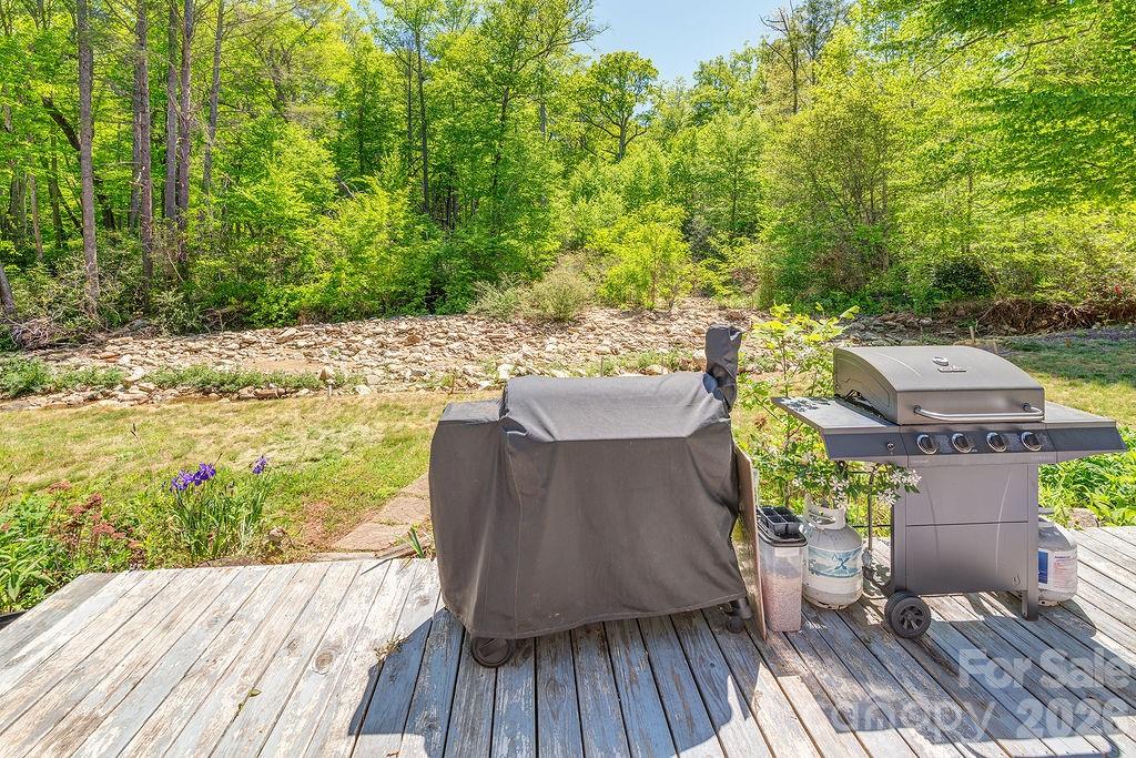 2143 Pisgah Highway