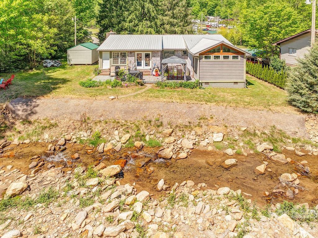 2143 Pisgah Highway