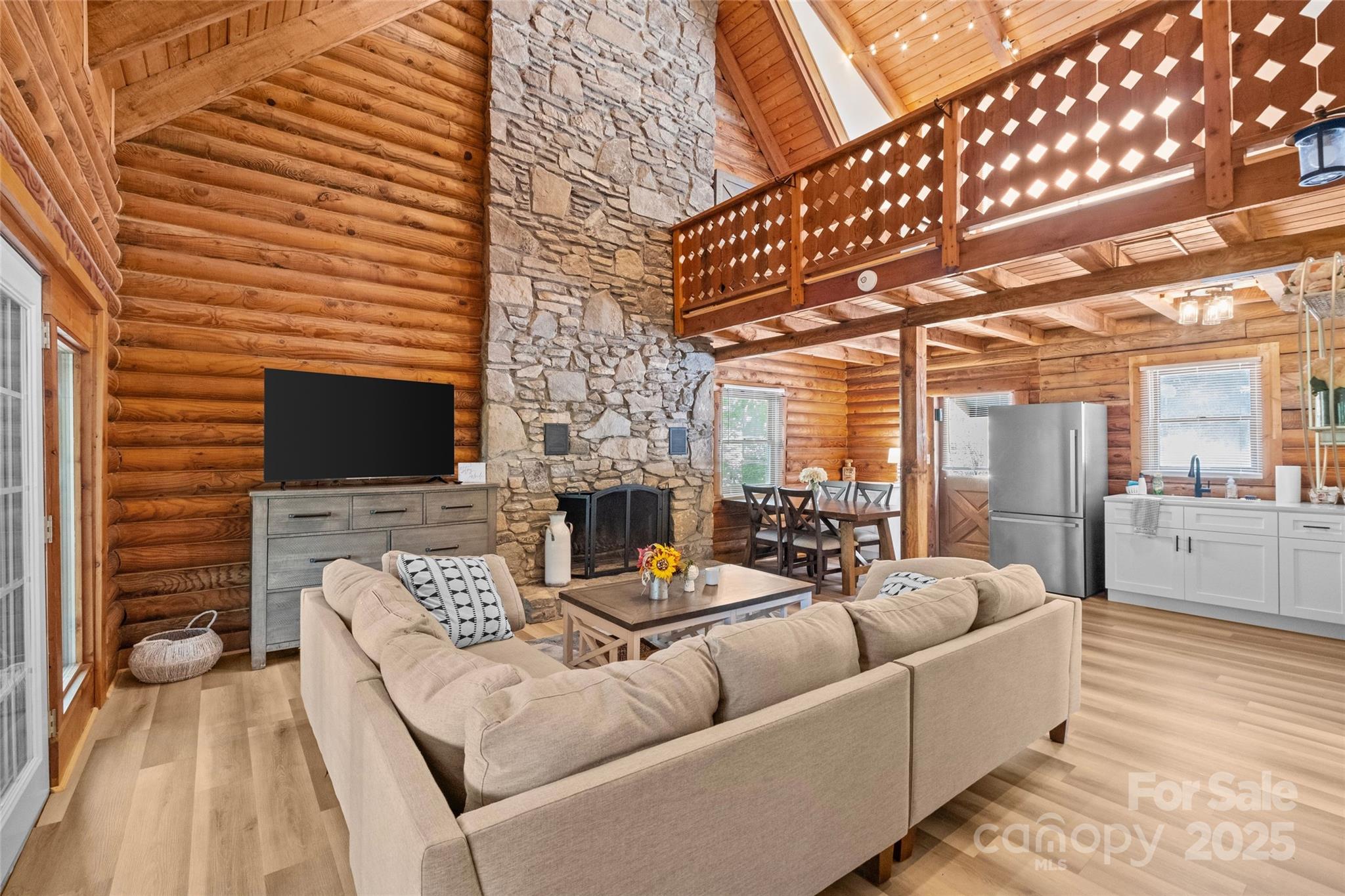 214&212 McKenzie Way