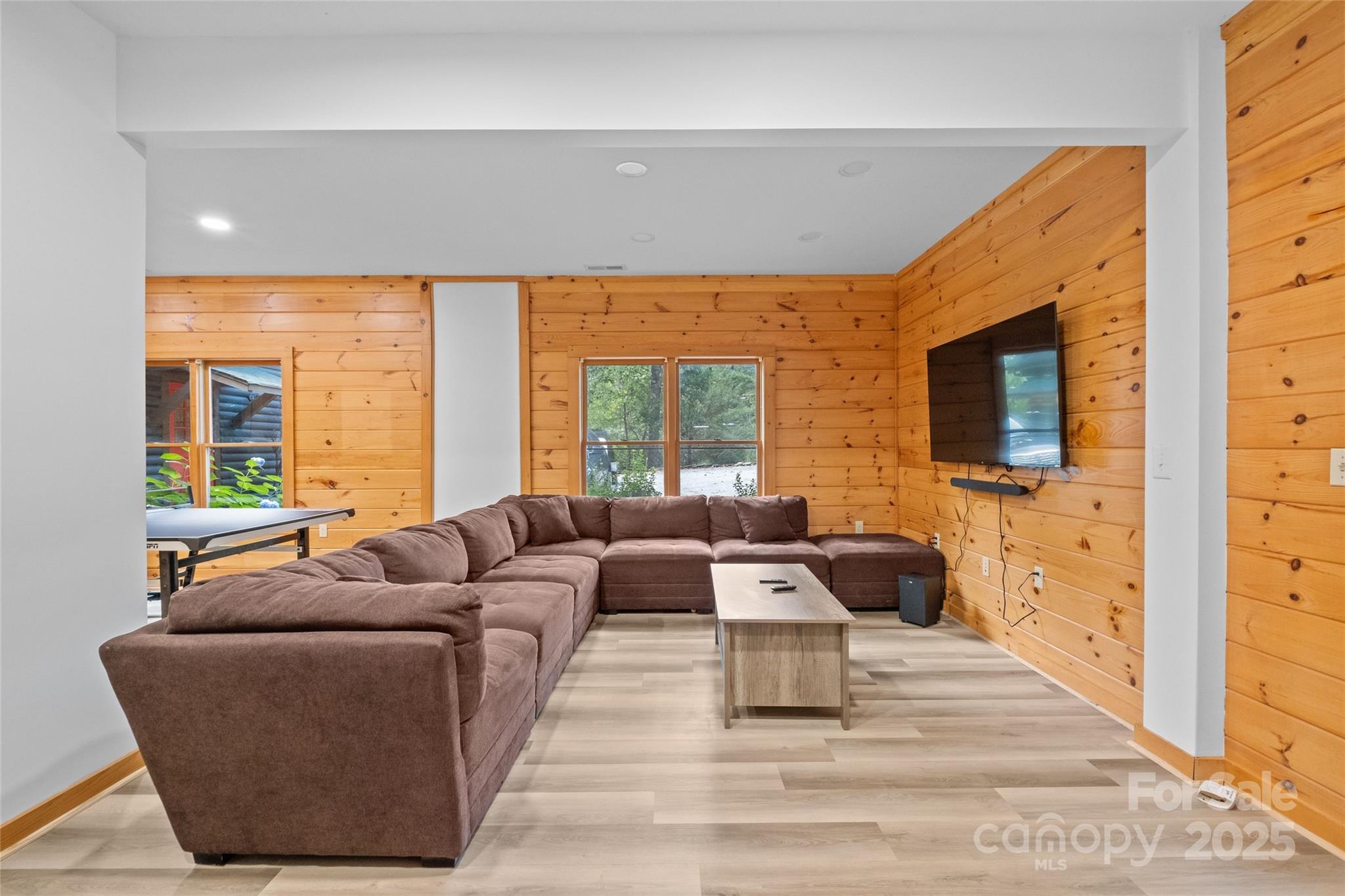 214&212 McKenzie Way