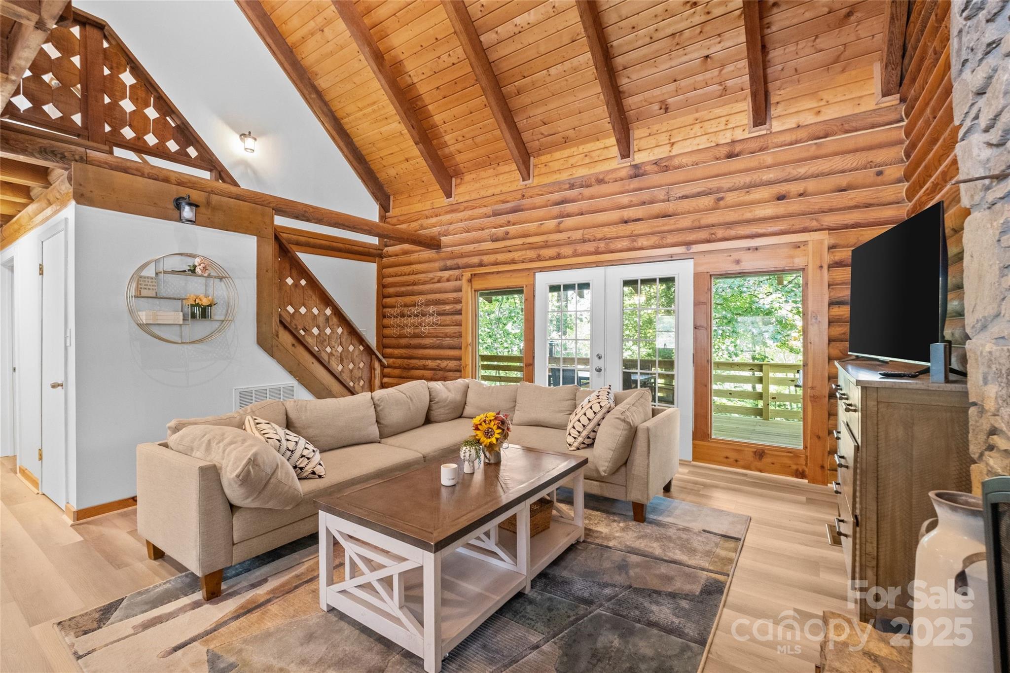 214&212 McKenzie Way