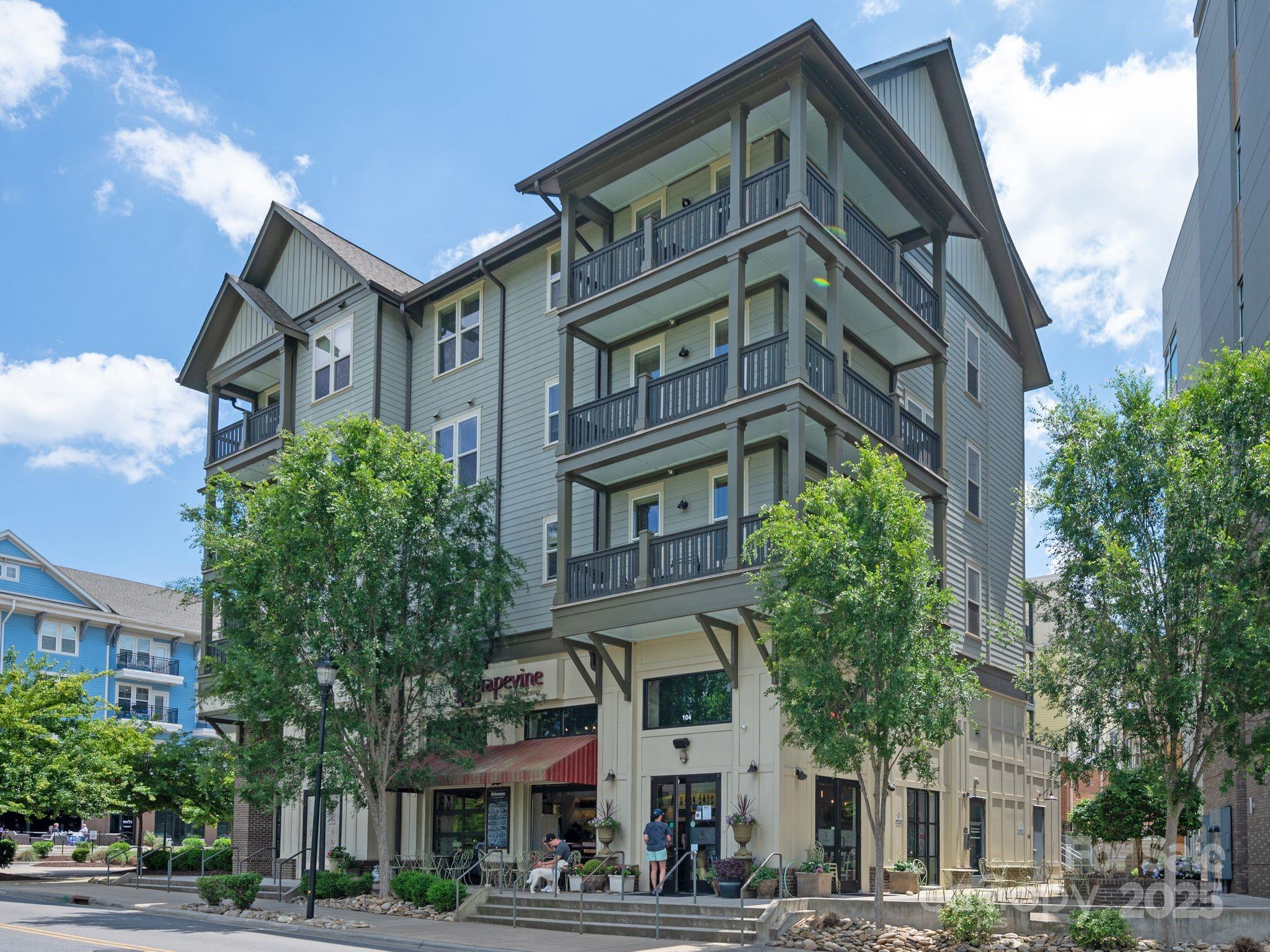 1100 Herrons Ferry Road