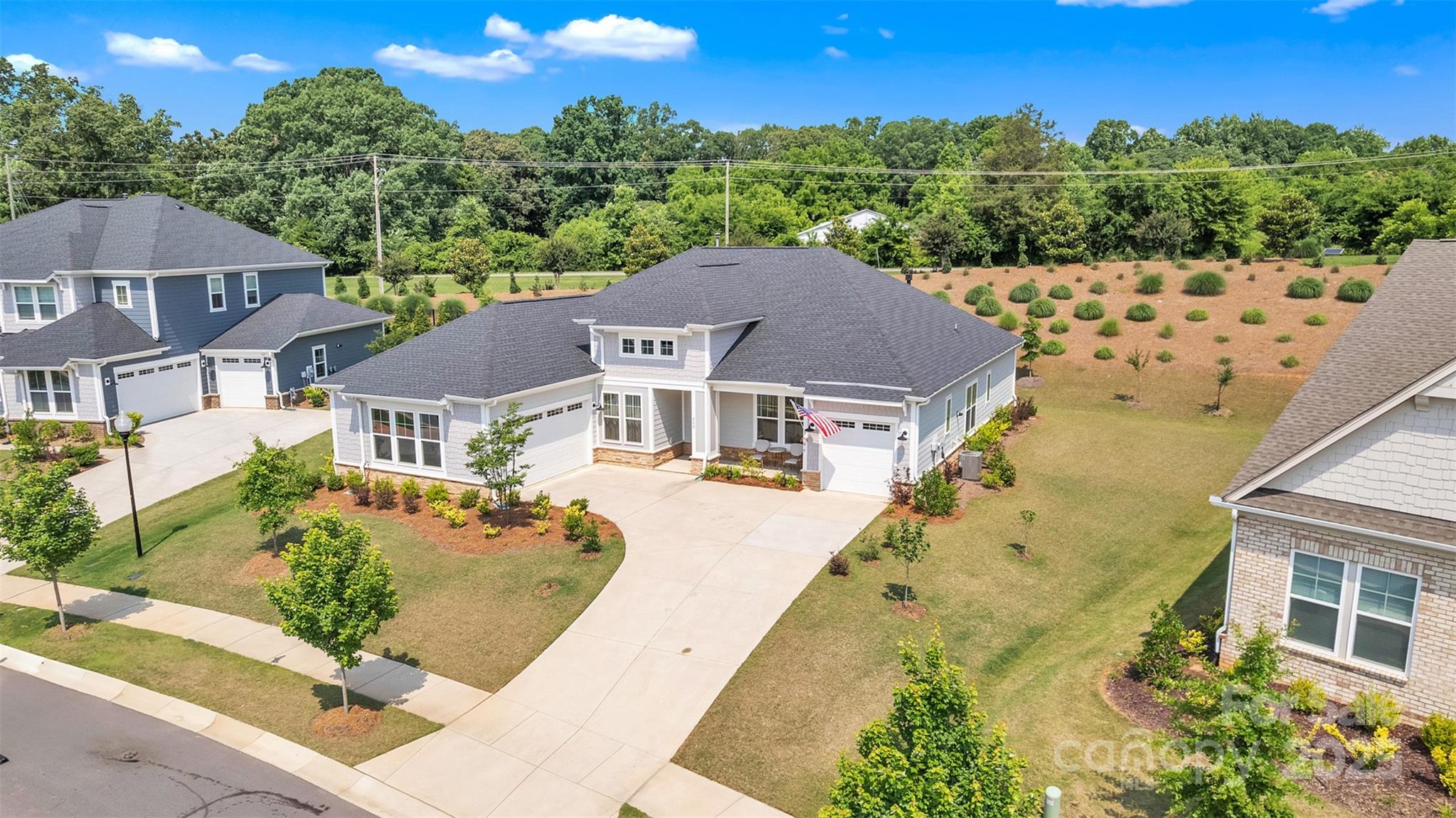 513 Meadow Ridge Drive