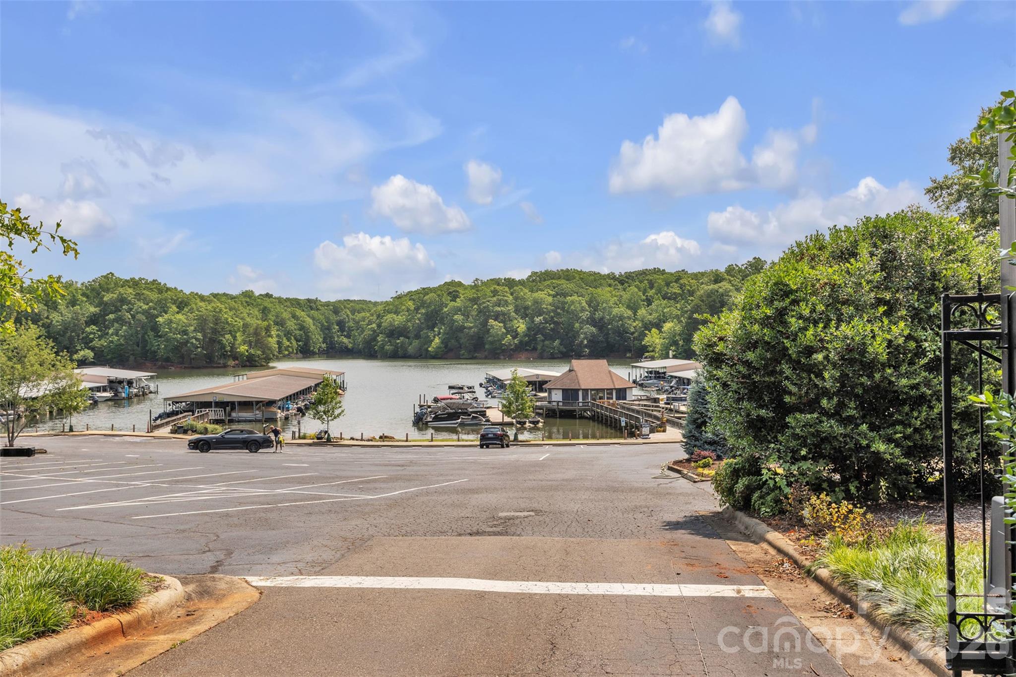 513 Meadow Ridge Drive