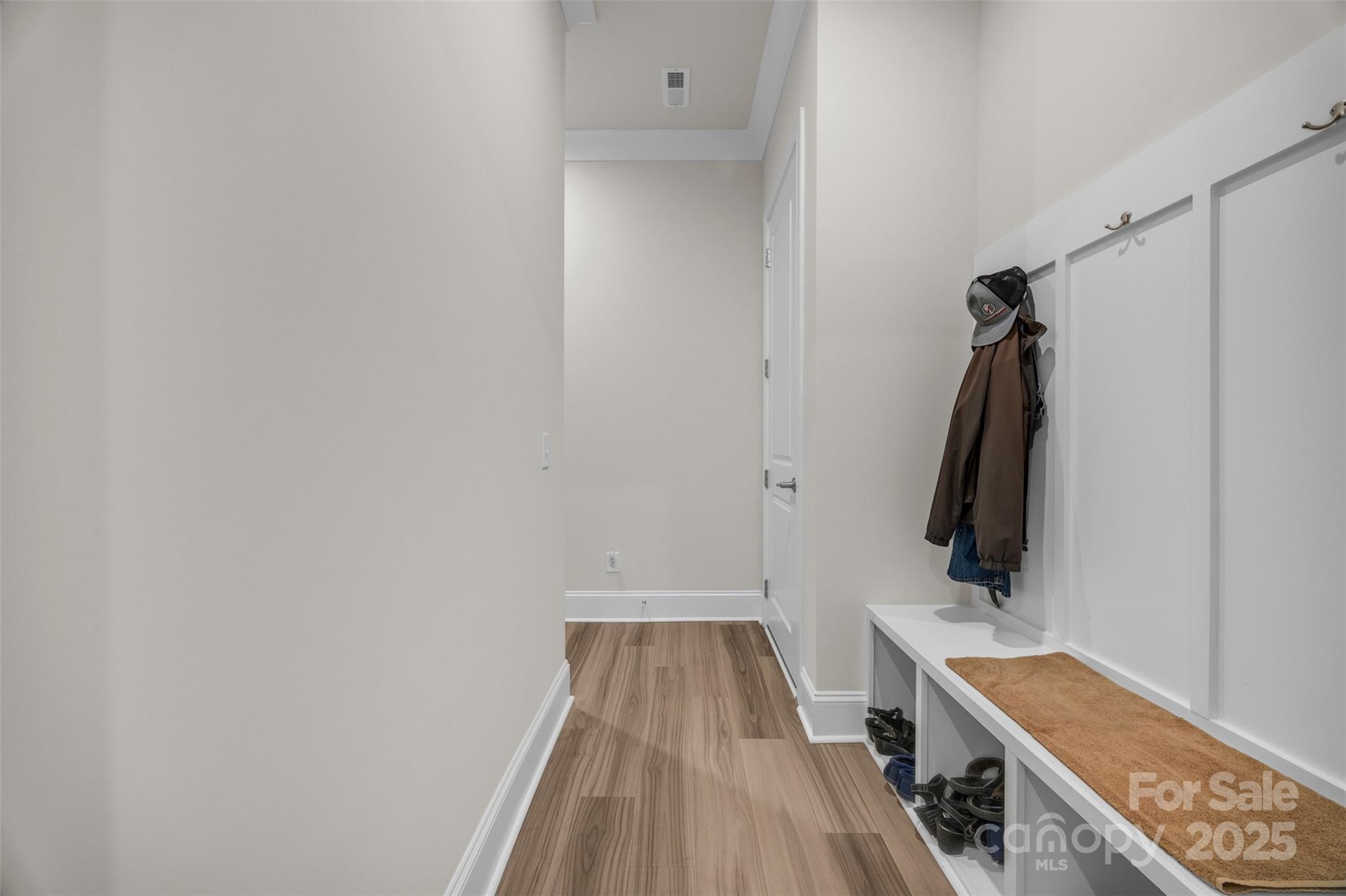 513 Meadow Ridge Drive