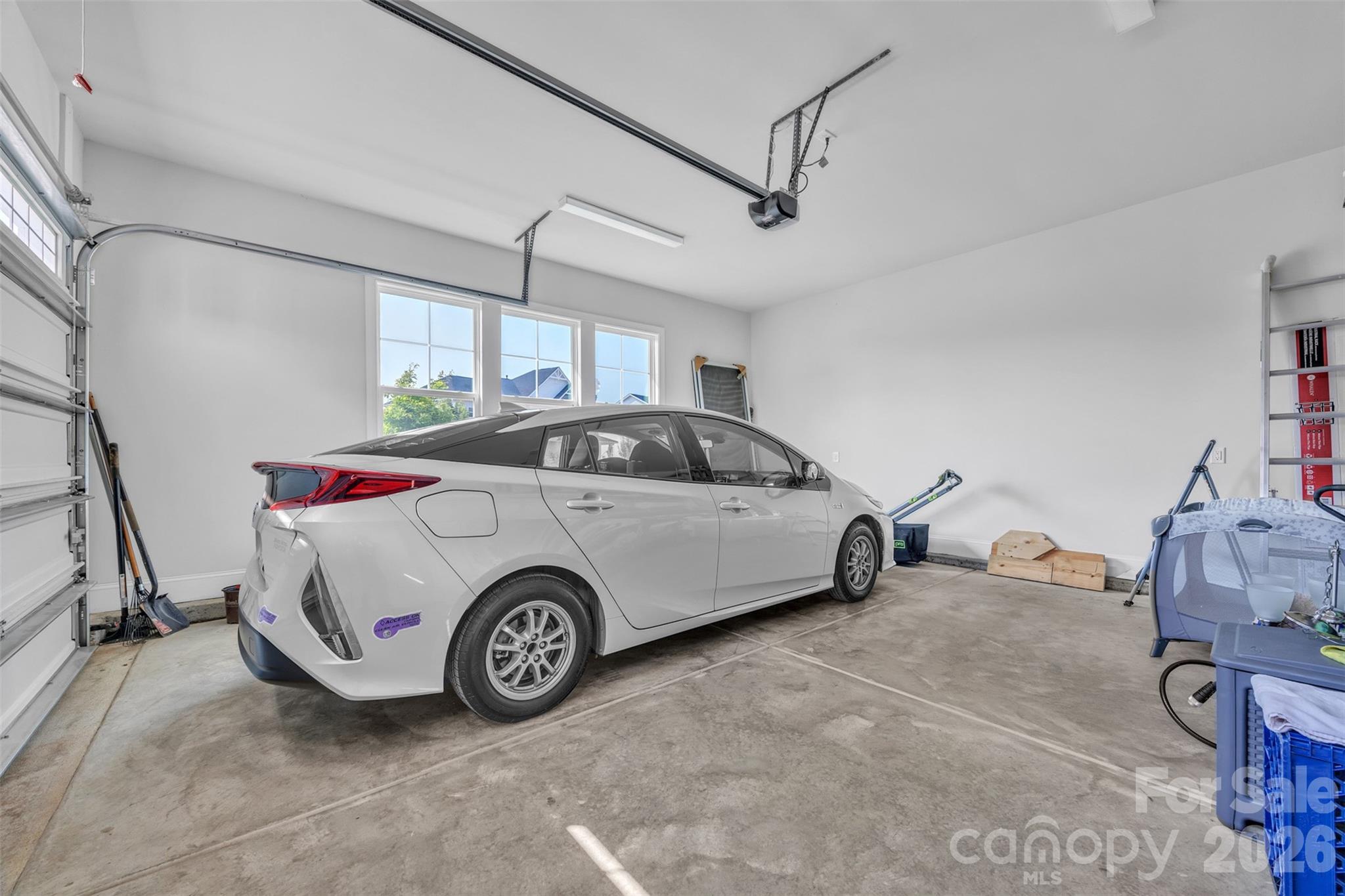 513 Meadow Ridge Drive