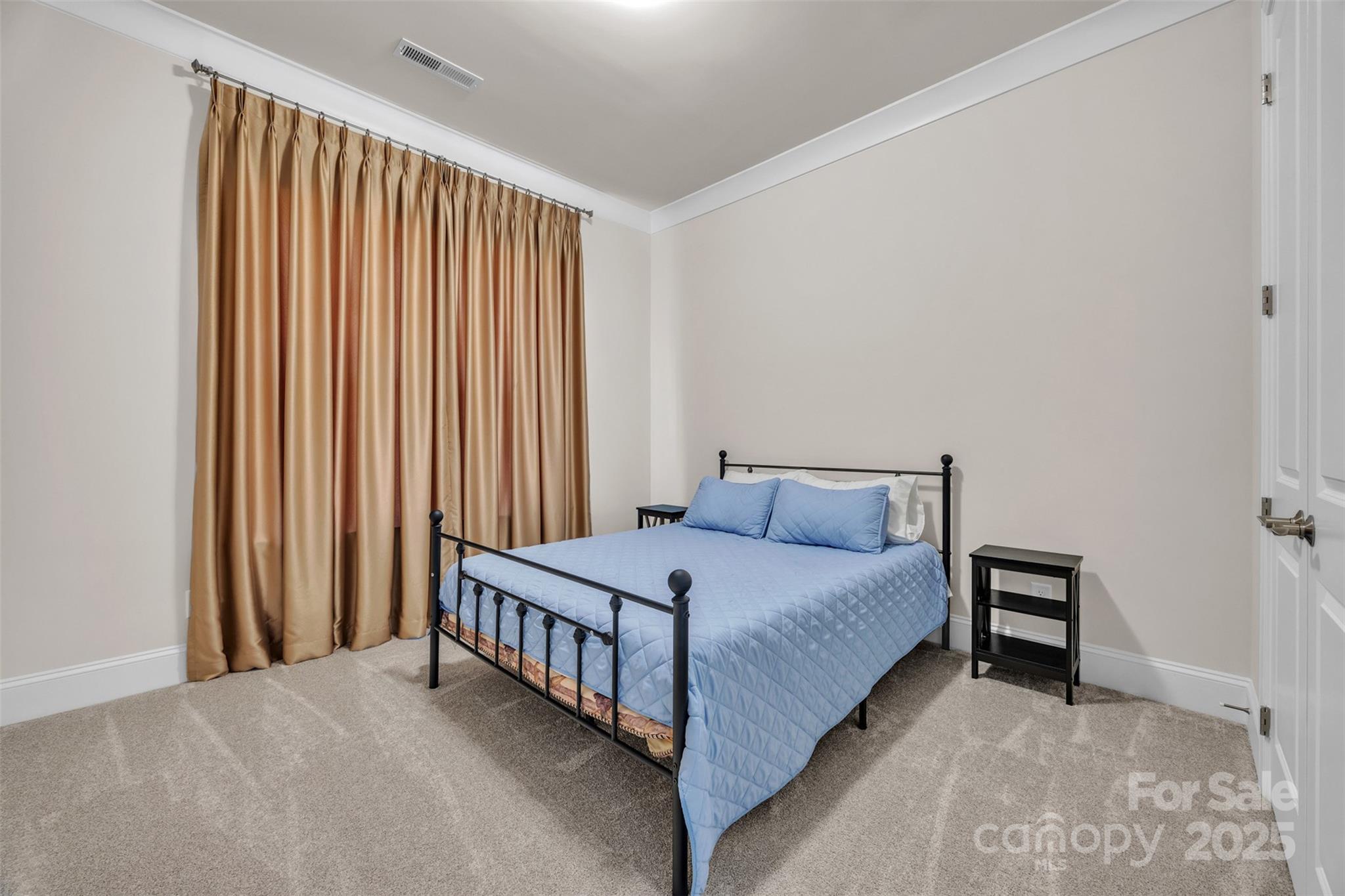 513 Meadow Ridge Drive