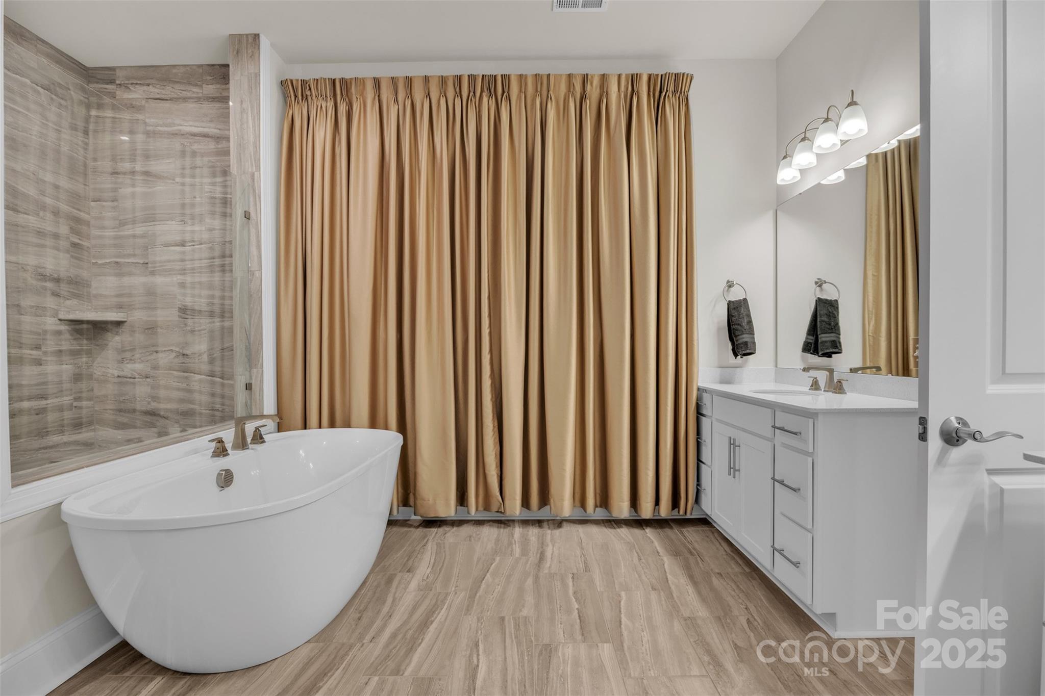 513 Meadow Ridge Drive