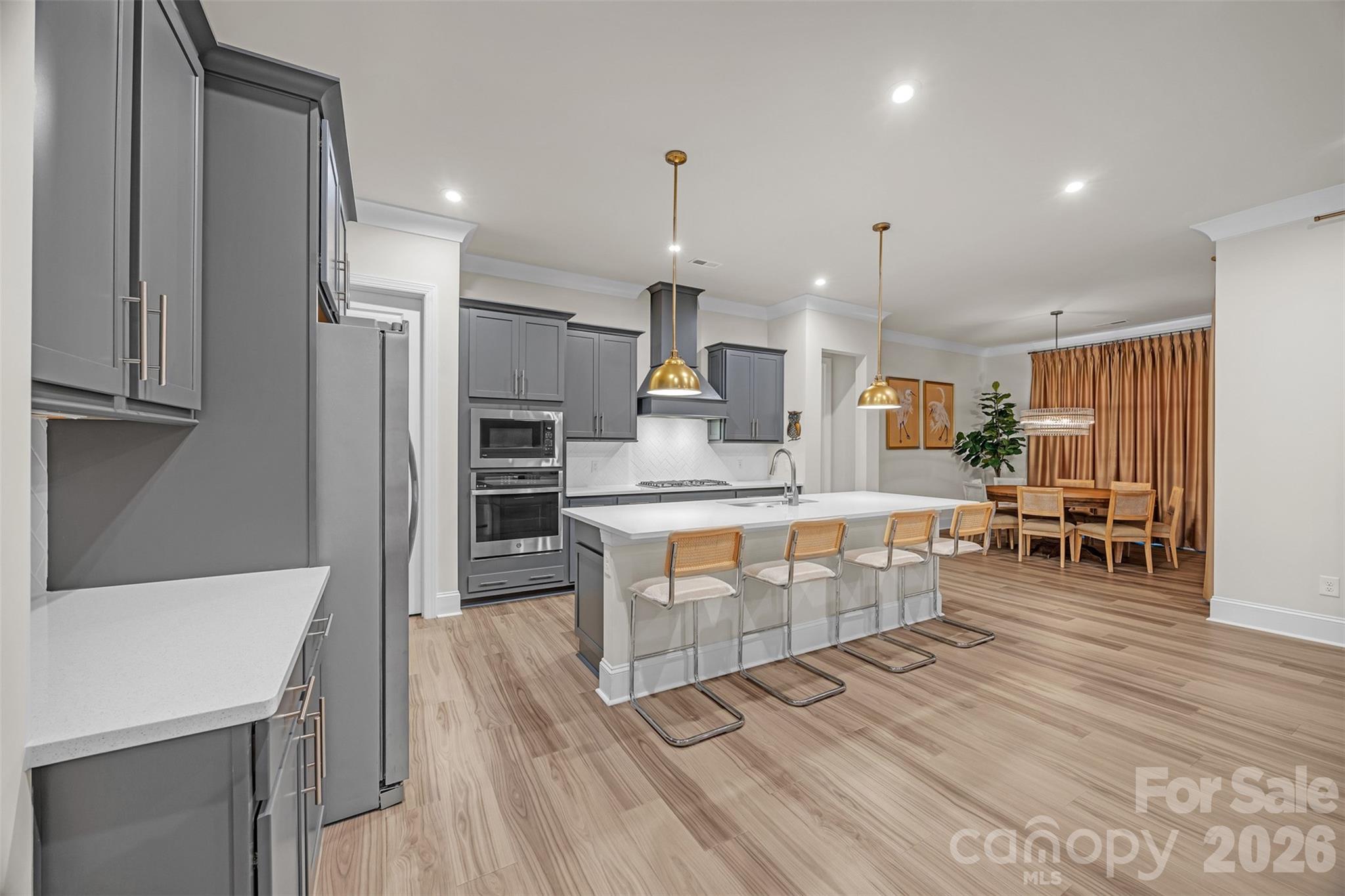 513 Meadow Ridge Drive