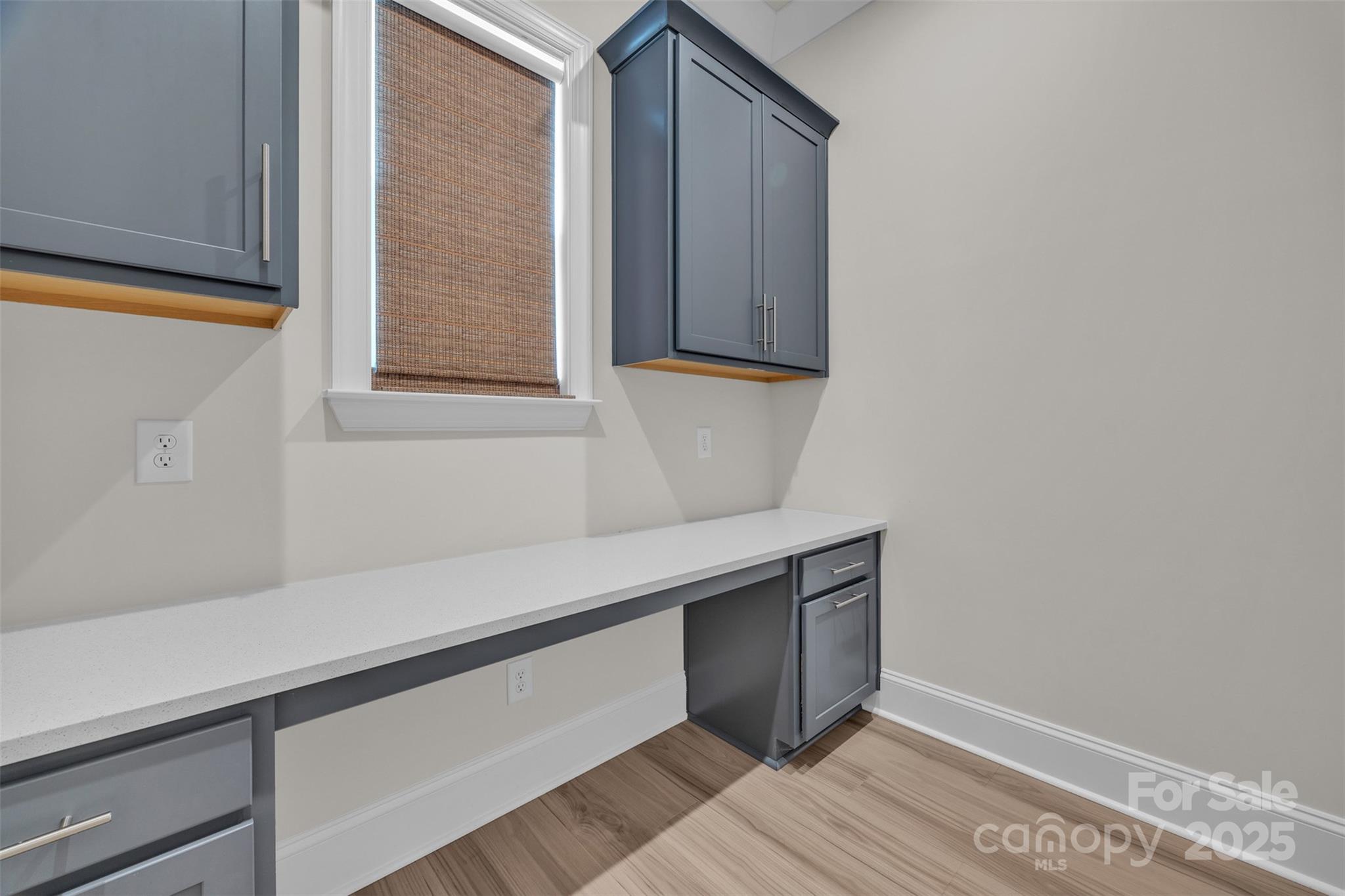 513 Meadow Ridge Drive