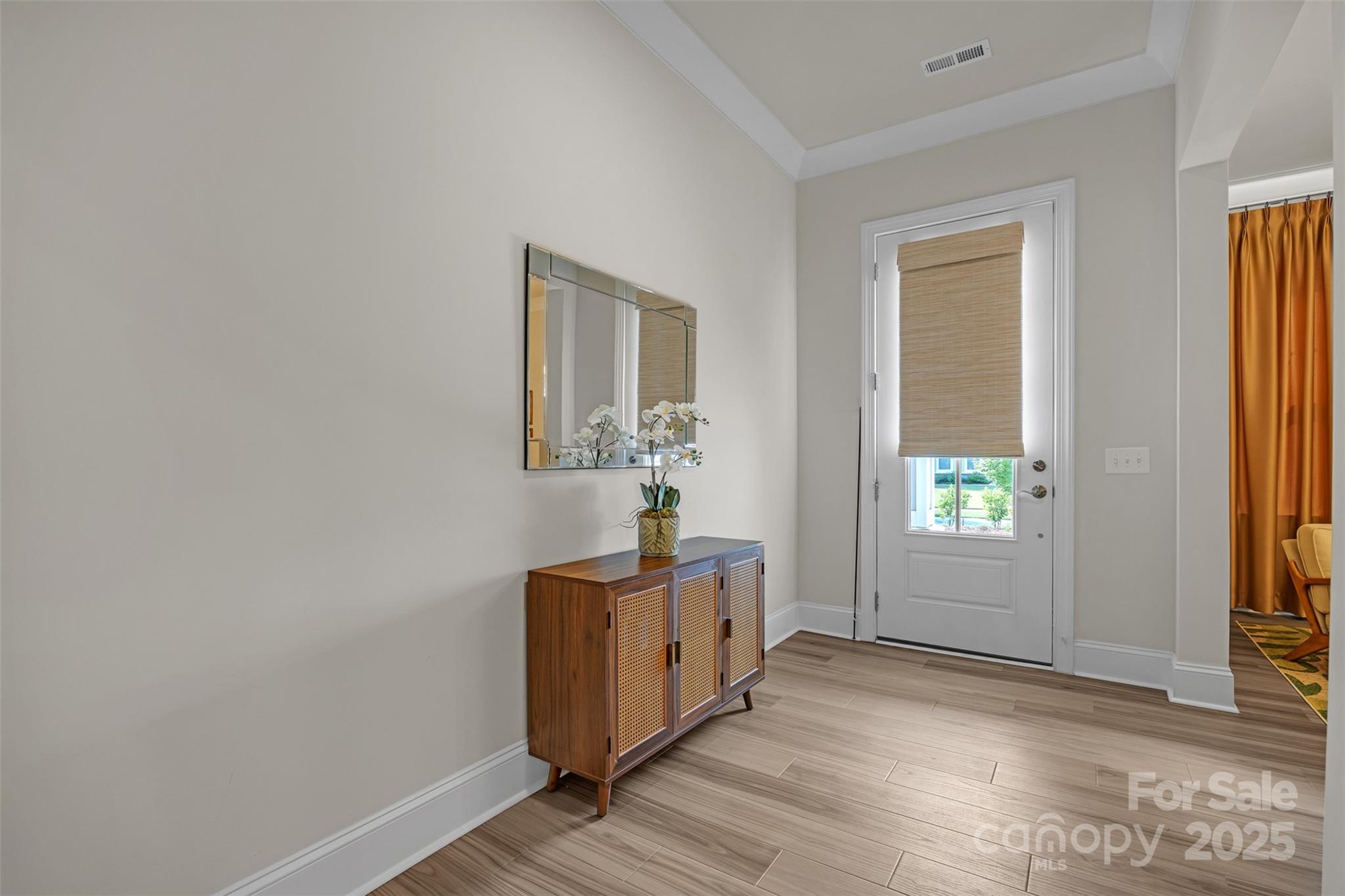 513 Meadow Ridge Drive