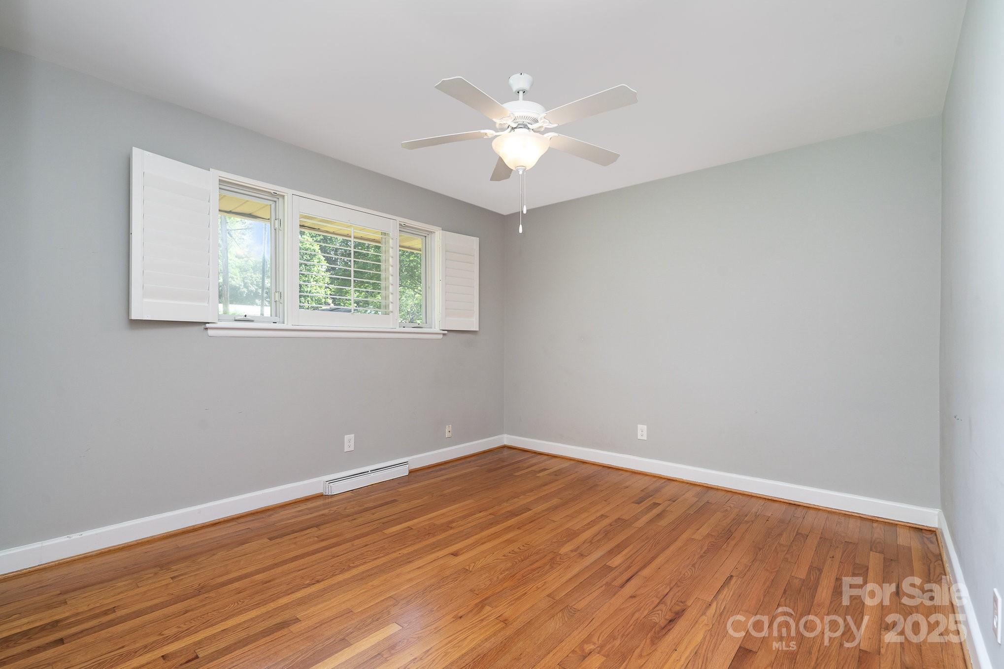 5424 Doncaster Drive