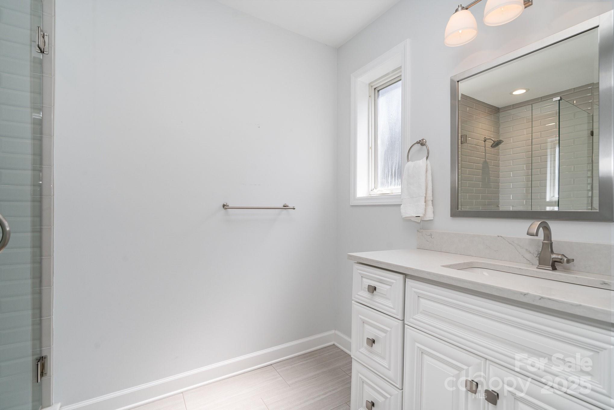 5424 Doncaster Drive