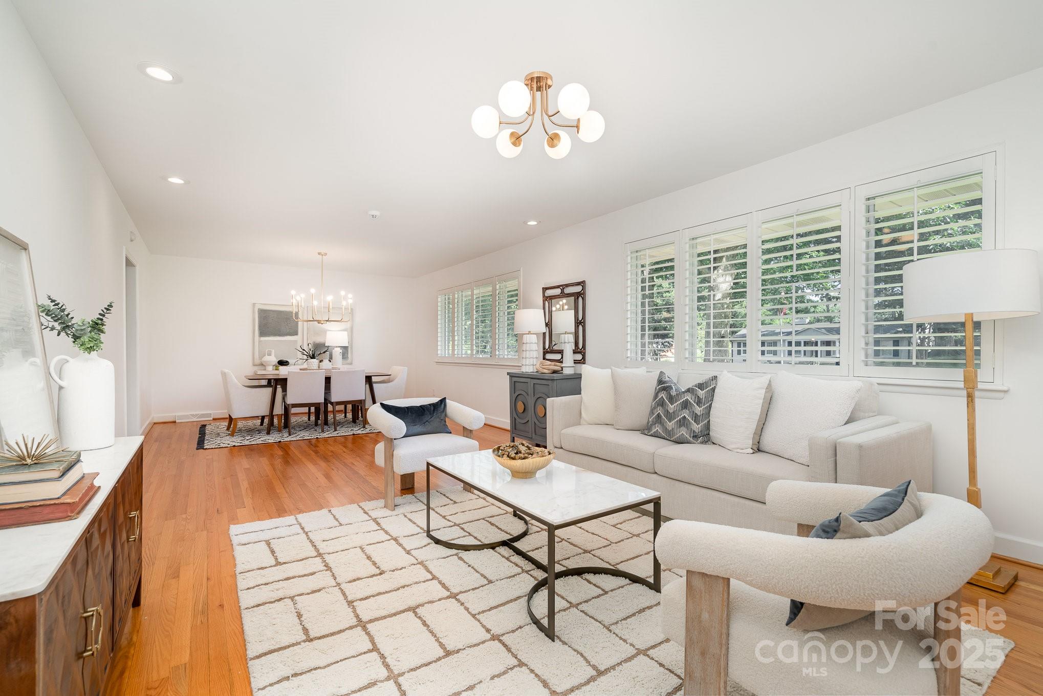 5424 Doncaster Drive