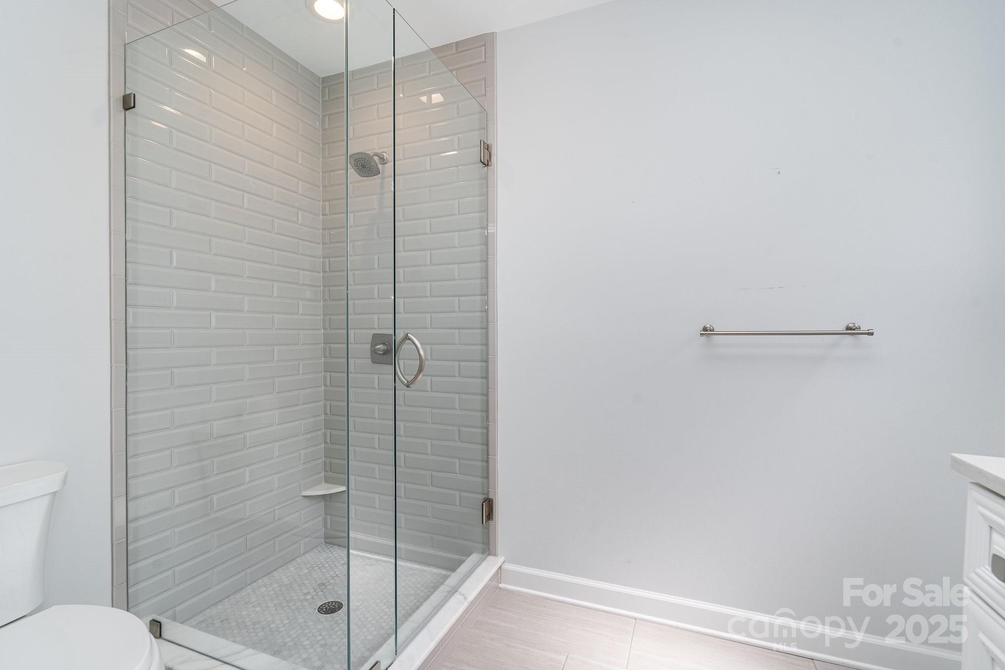 5424 Doncaster Drive