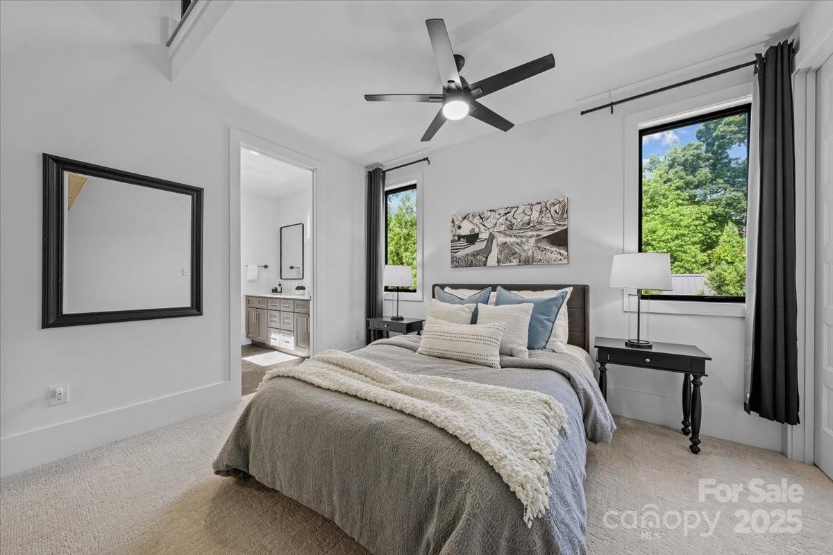 3304 Mar Vista Circle