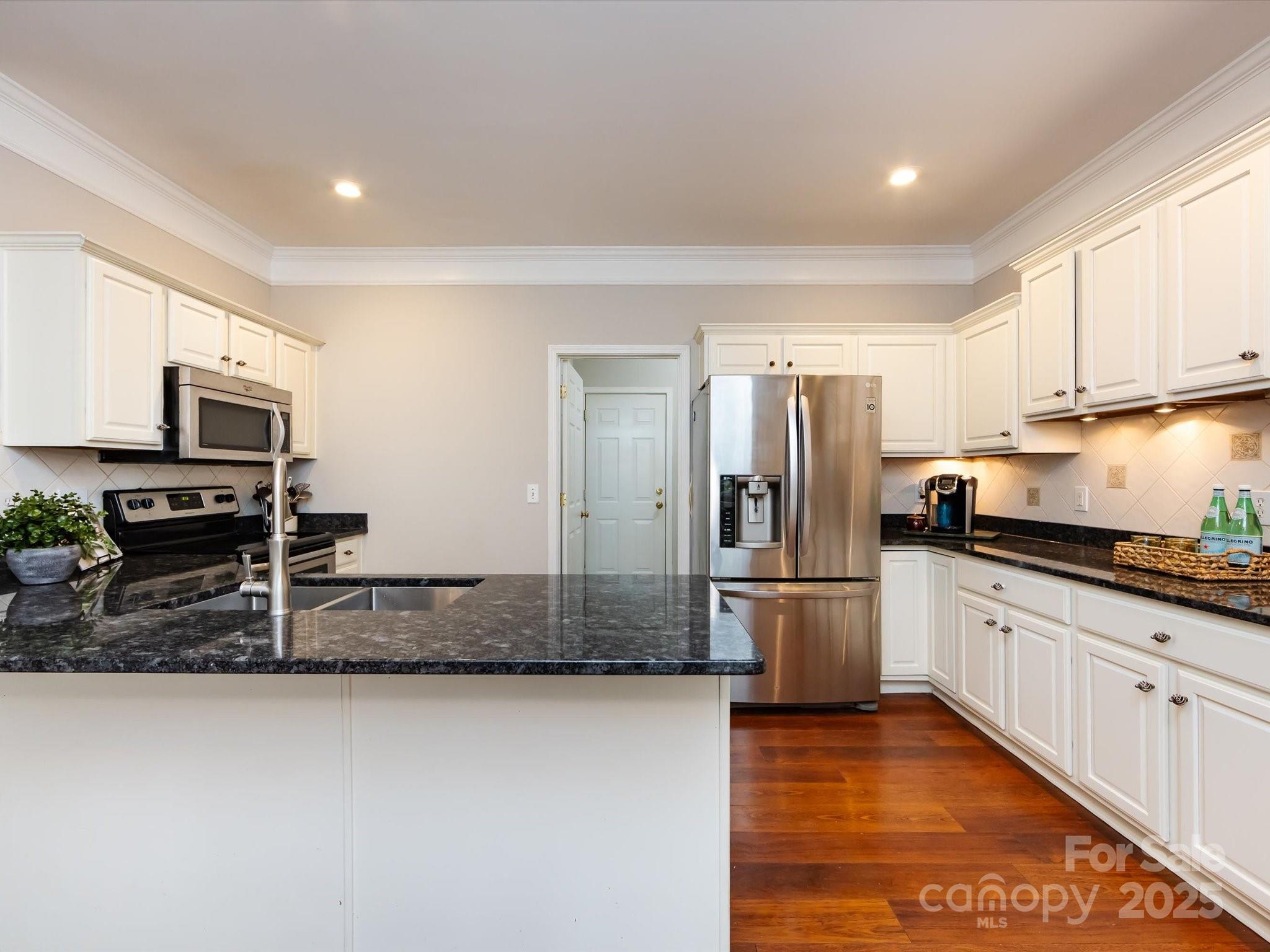 1423 Piper Court