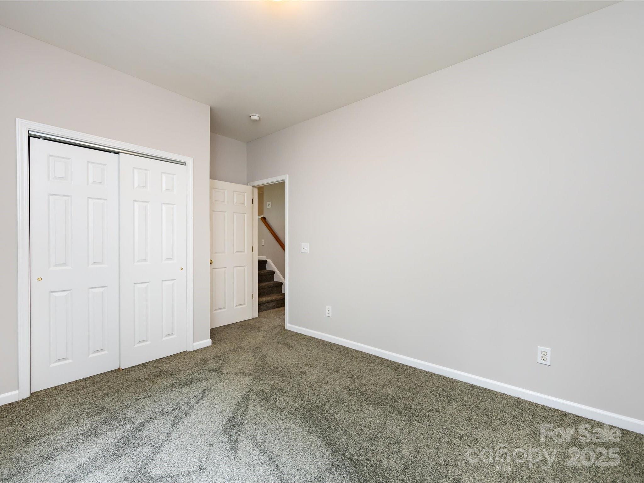 1423 Piper Court