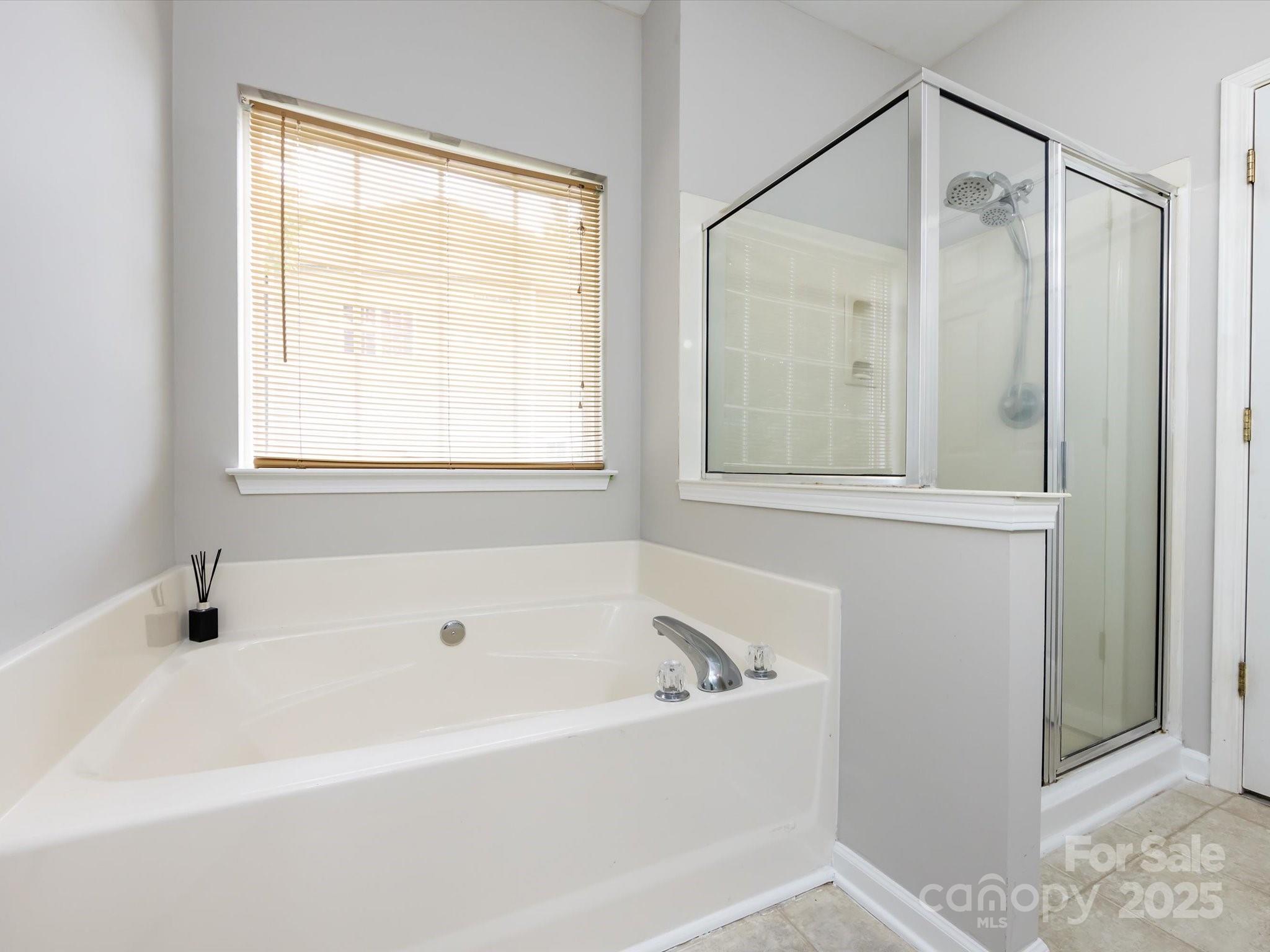 1423 Piper Court