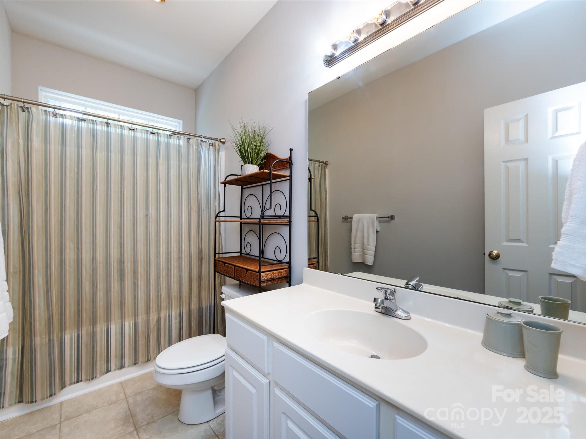 1423 Piper Court
