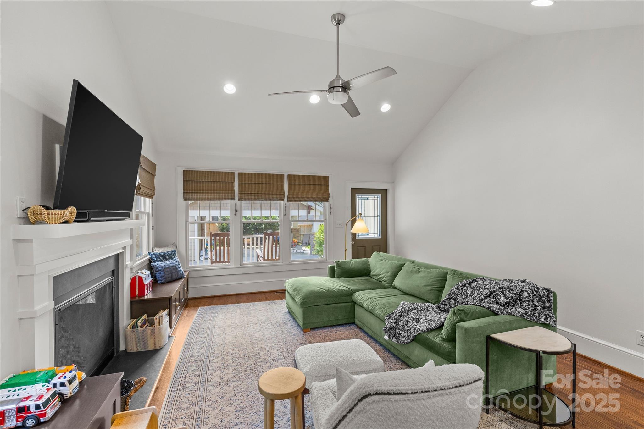 2112 Shenandoah Avenue